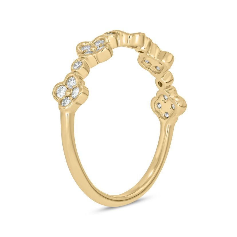 1/4 Carat, Diamonds Elegant floral Ring in 14K White Gold