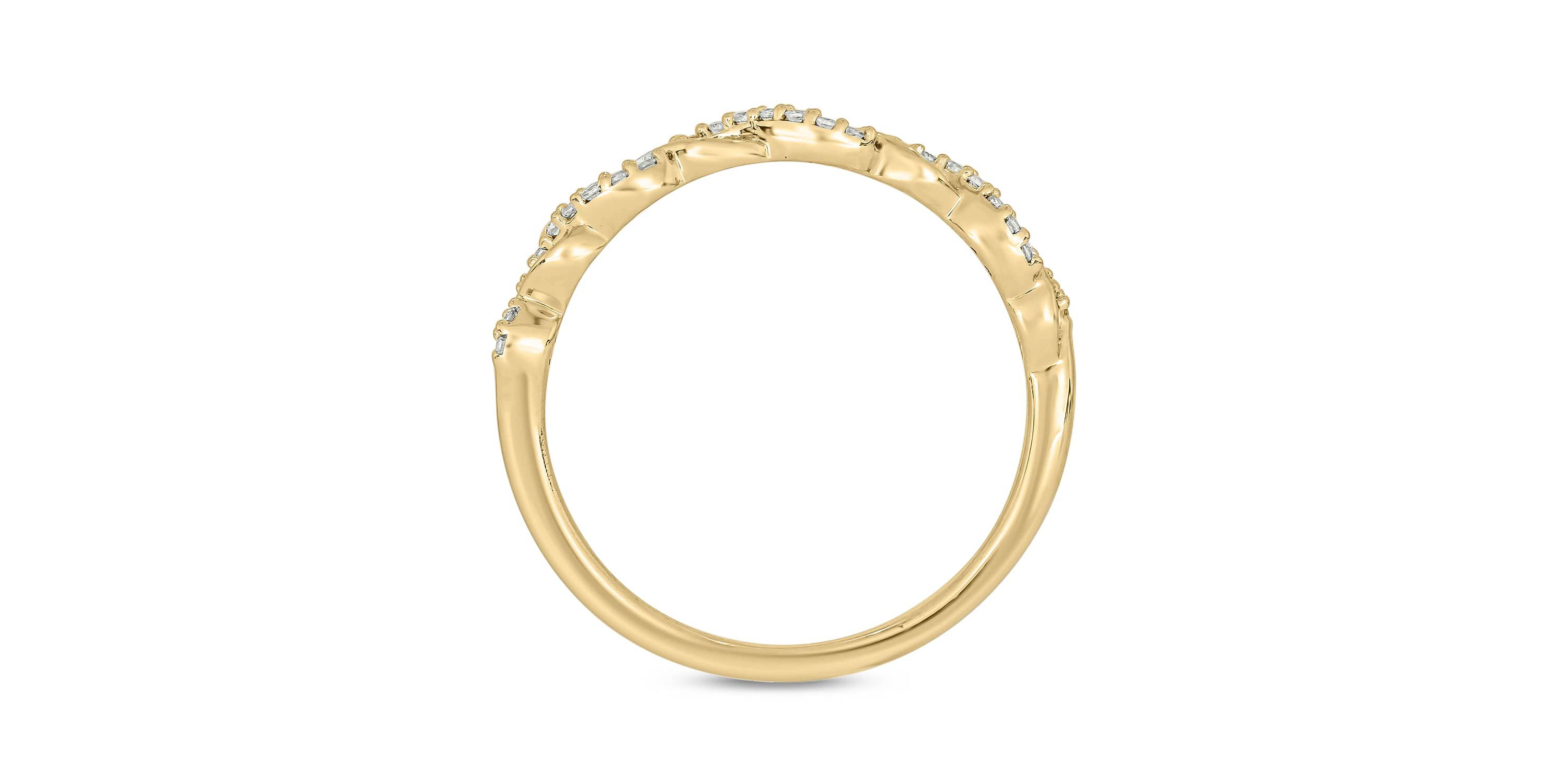 1/10 Carat, Diamonds Elegant Wedding Ring in 14K Yellow Gold