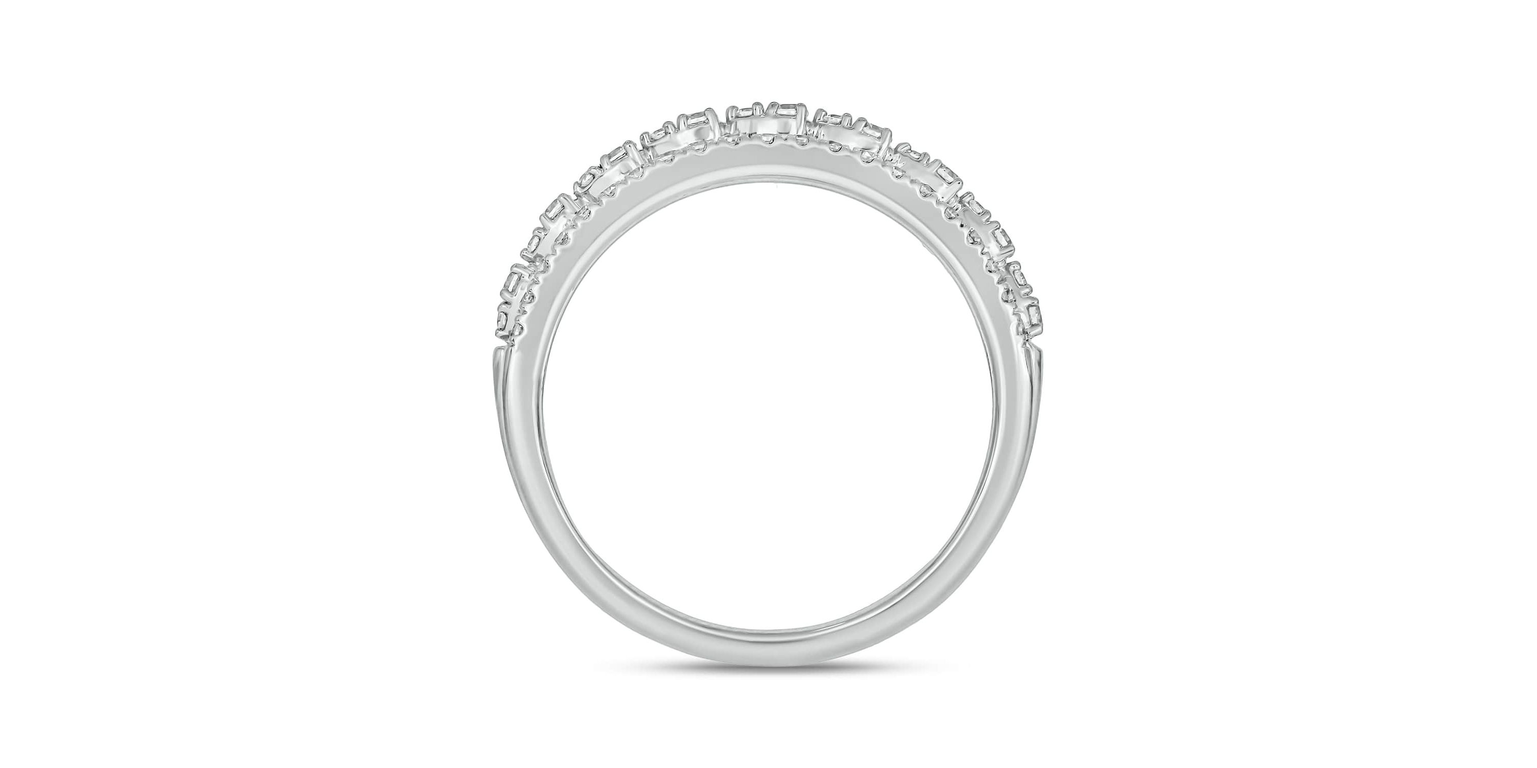1/2 Carat, Diamonds gold 3-row diamond Ring in 10K White Gold