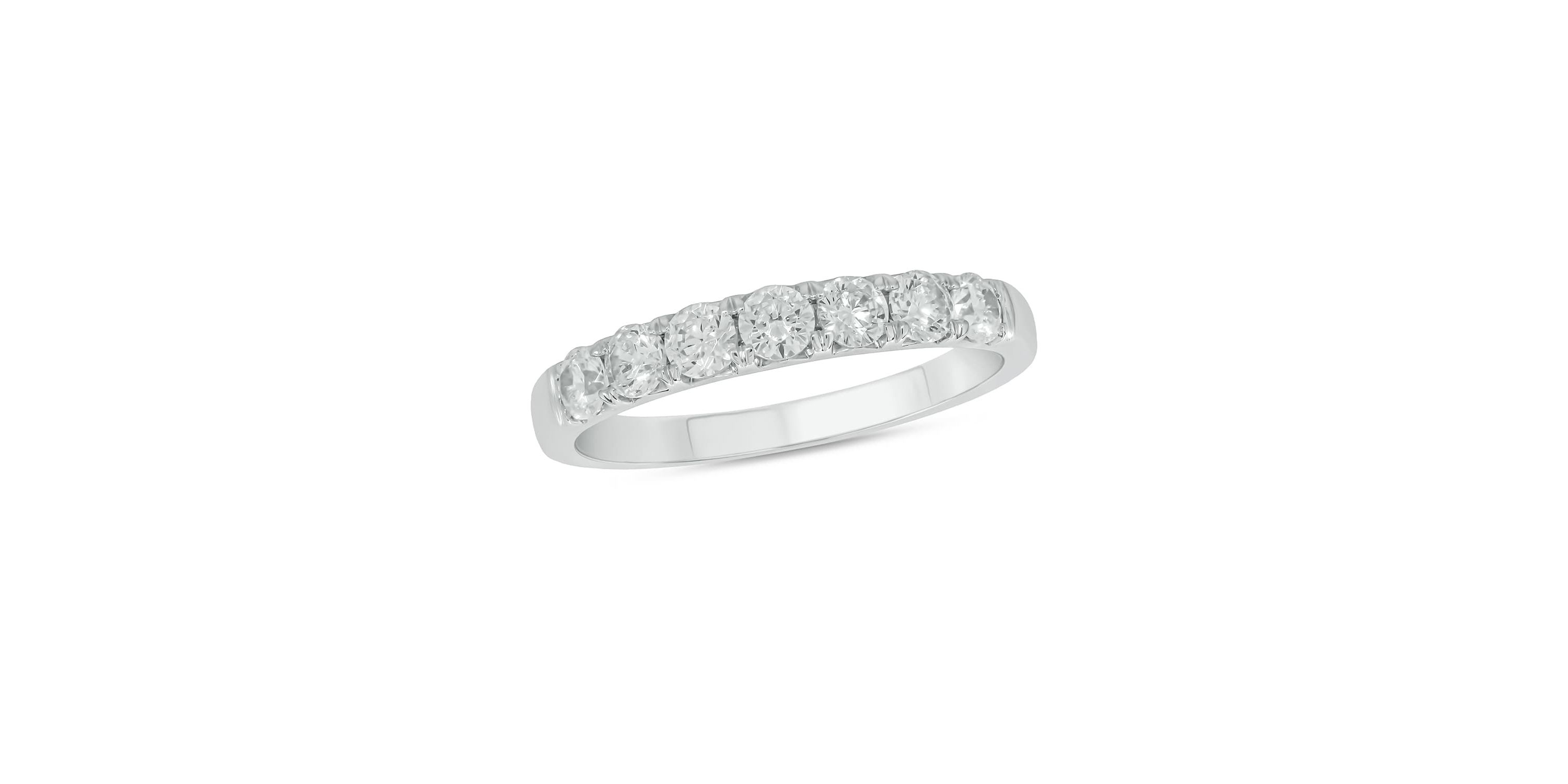 Lab Created 3/4 Carat Lab-Grown Diamond Elegant Anniversary Ring in Sterling Silver