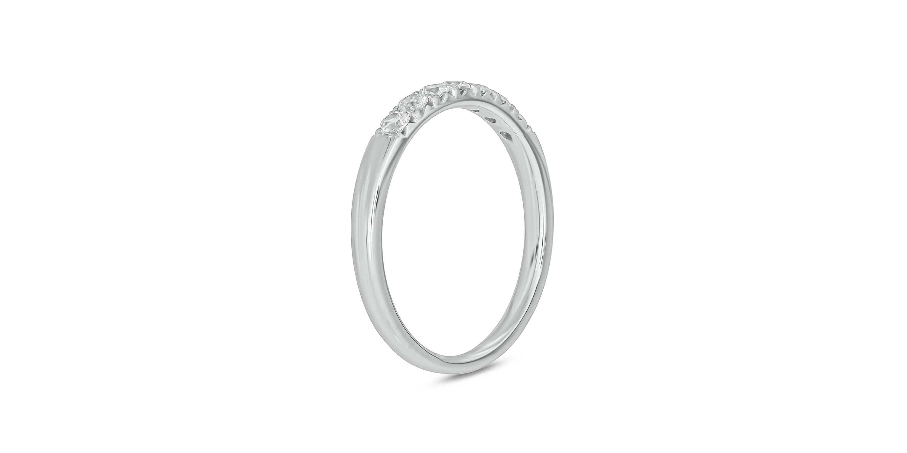 Lab Created 1/3 Carat Lab-Grown Diamond Elegant Anniversary Ring in Sterling Silver