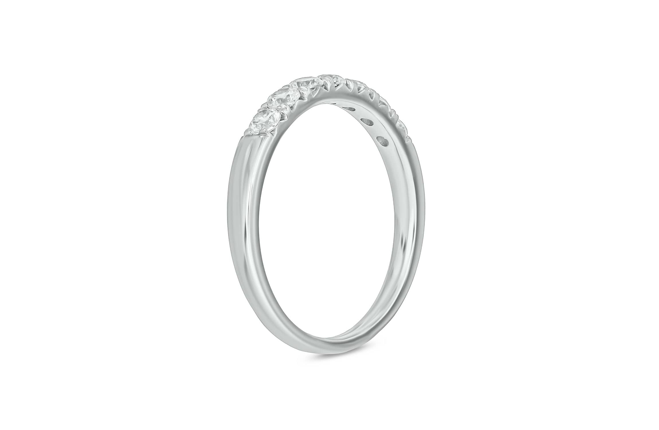 Lab Created 1/2 Carat Lab-Grown Diamond Luxurious Anniversary Ring in Sterling Silver