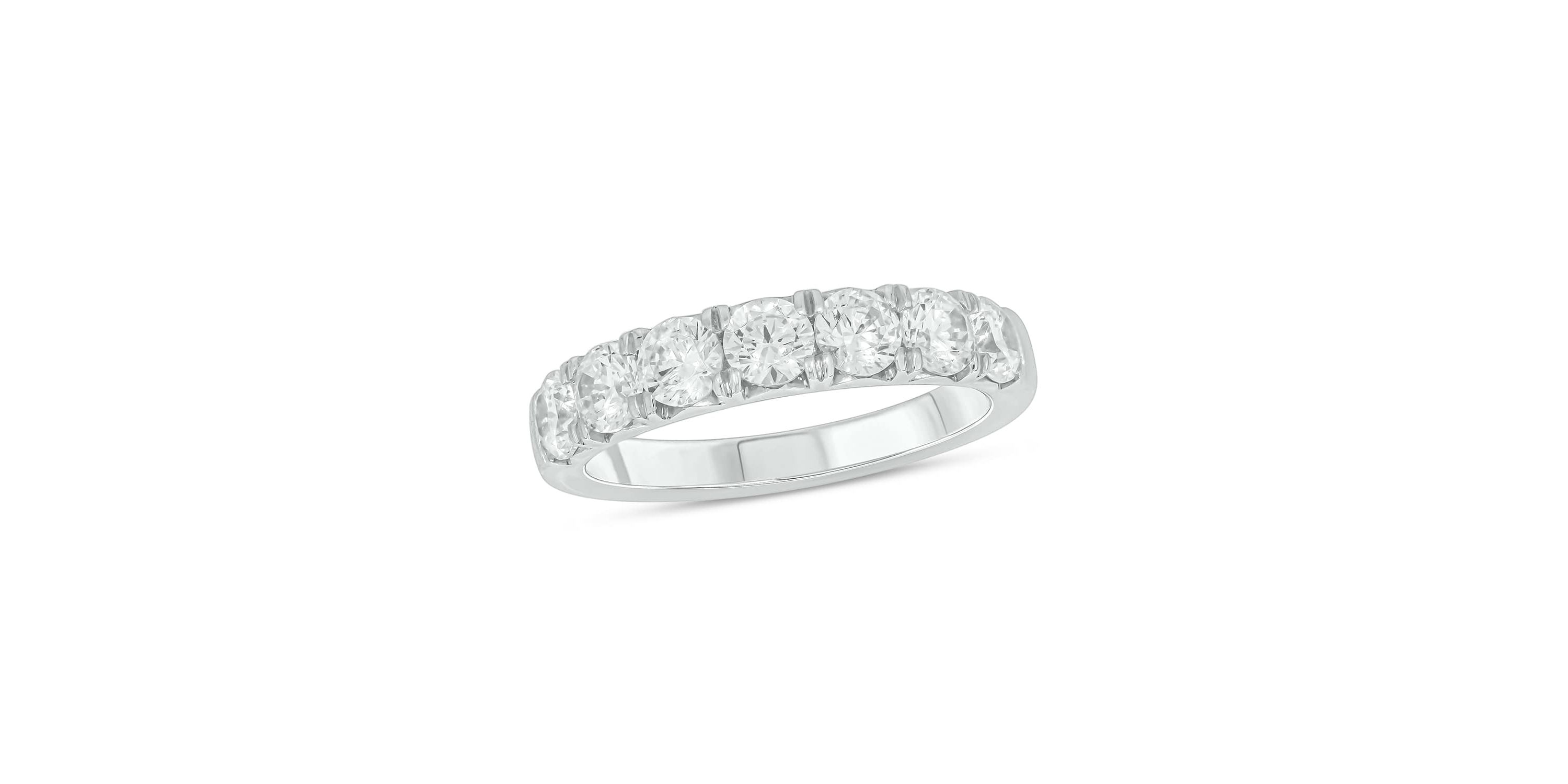 Lab Created 1 1/2 Carat Lab-Grown Diamond Timeless elegance  Anniversary Ring in Sterling Silver