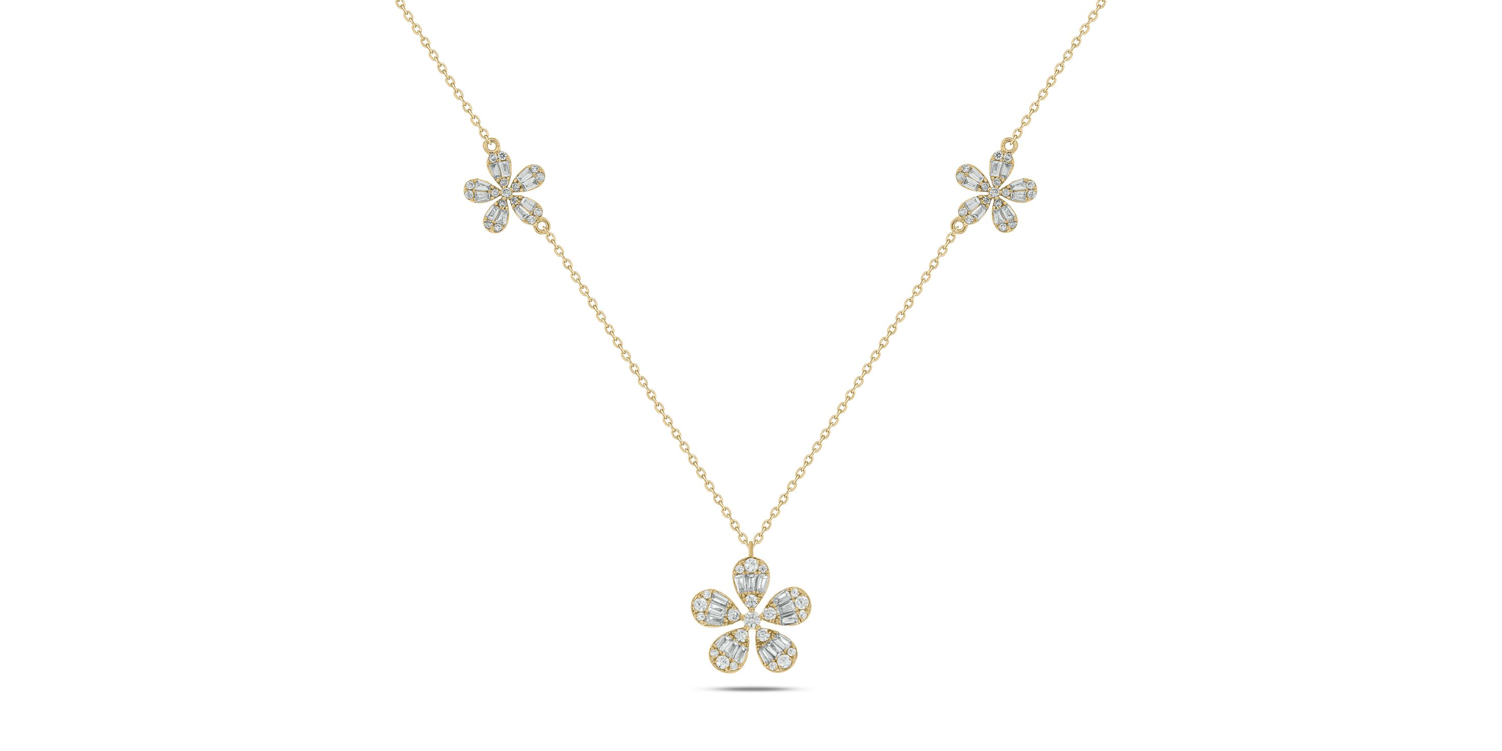 1 ct.t.w Diamond Flower Shape Pear illusion Charm Necklace in 14K Yellow Gold