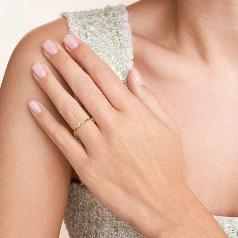 1/20 cttw Diamond Sprinkled Stardust Band Ring in 14k Yellow Gold