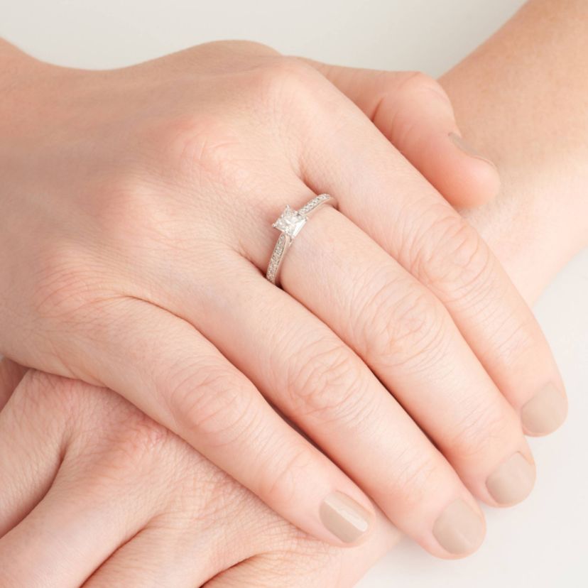 3/4 CT TW Lab Grown Diamond Ring in Rhodium Plated Sterling Silver