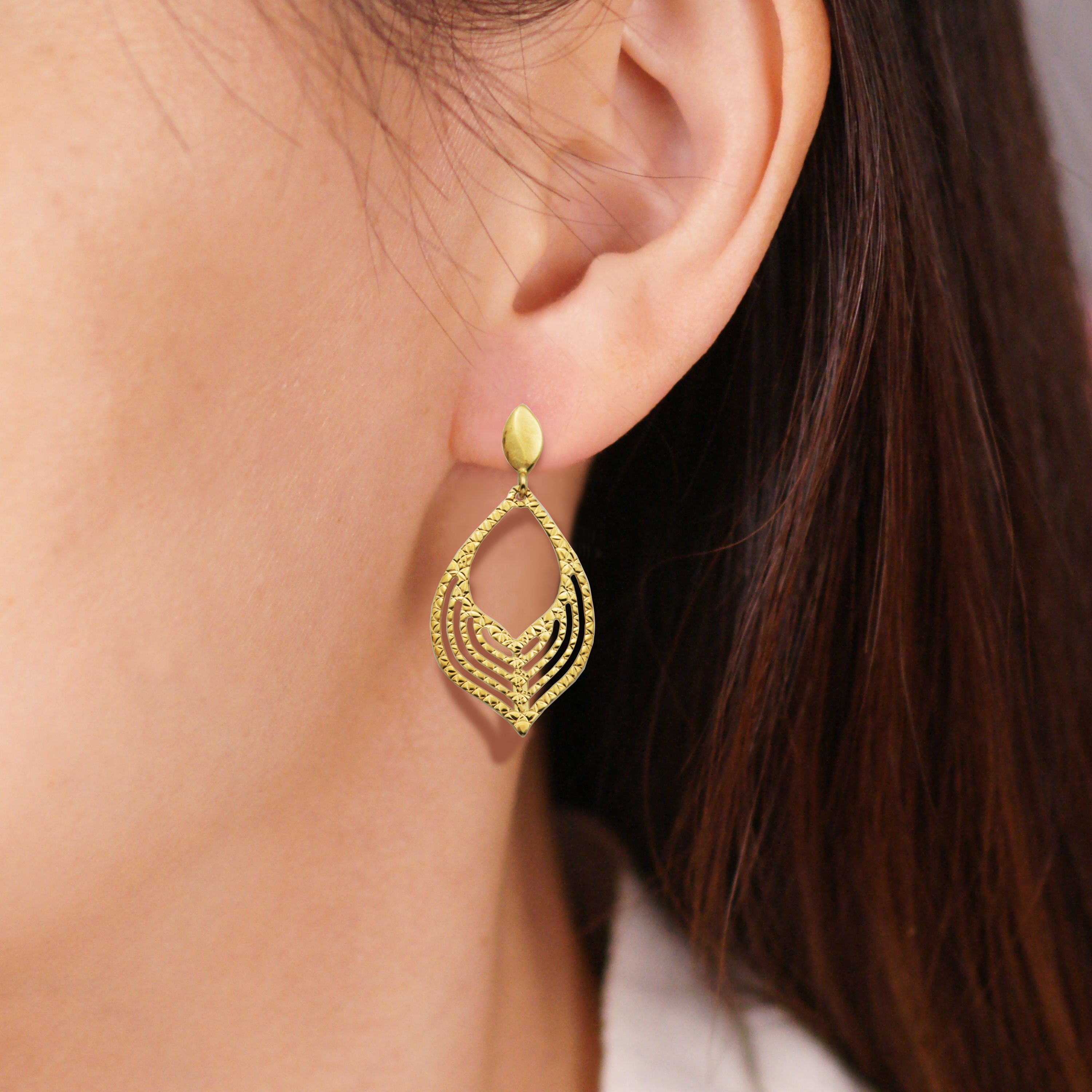 10k Yellow Gold Geometric Teardrop Earrings