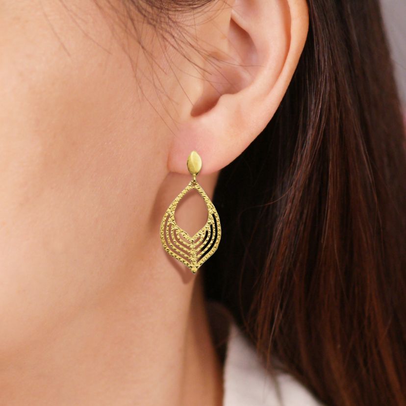 10k Yellow Gold Geometric Teardrop Earrings