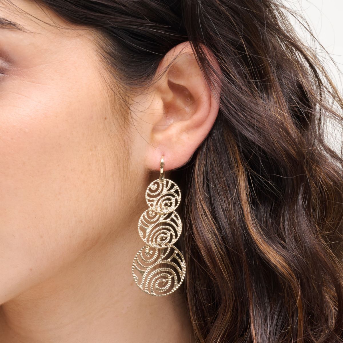 10k Yellow Gold Swirl Circle Dangle Earrings