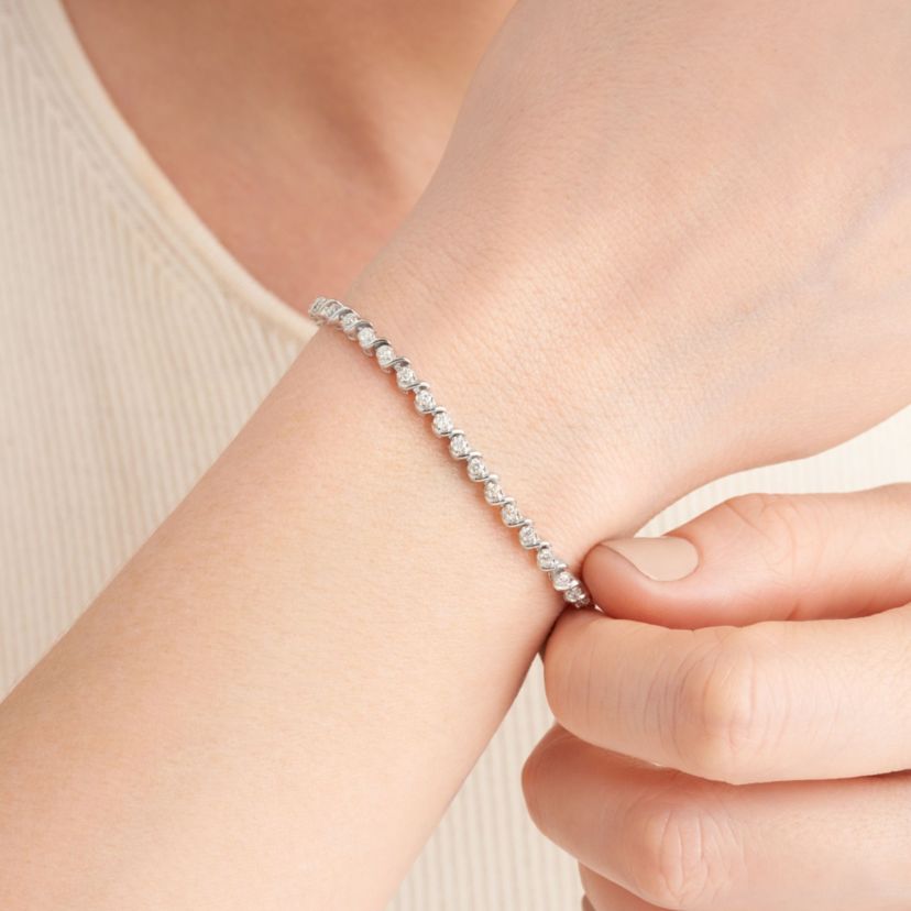 Lab Created 1 CT TW Lab Grown Diamond Tennis Bracelet in Rhodium Plated Sterling Silver
