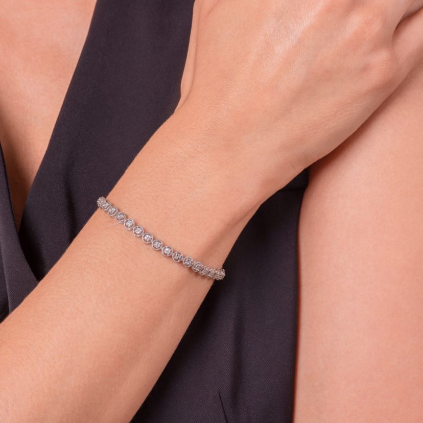 1/10 cttw Diamond Open Link Tennis Bracelet in Rhodium Plated Sterling Silver