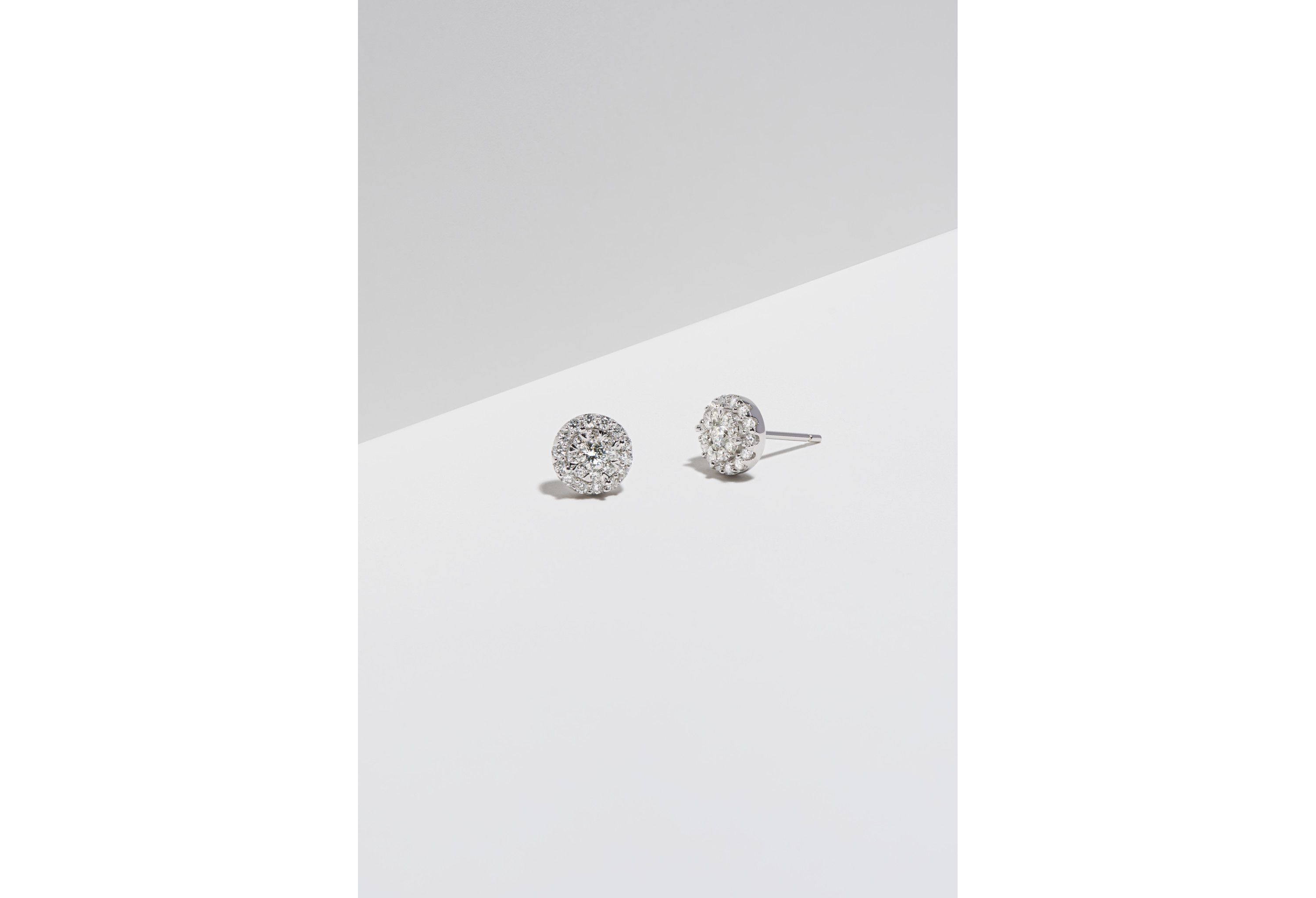 1/2 CT TW Lab Grown Diamond Stud Earrings in Rhodium Plated Sterling Silver