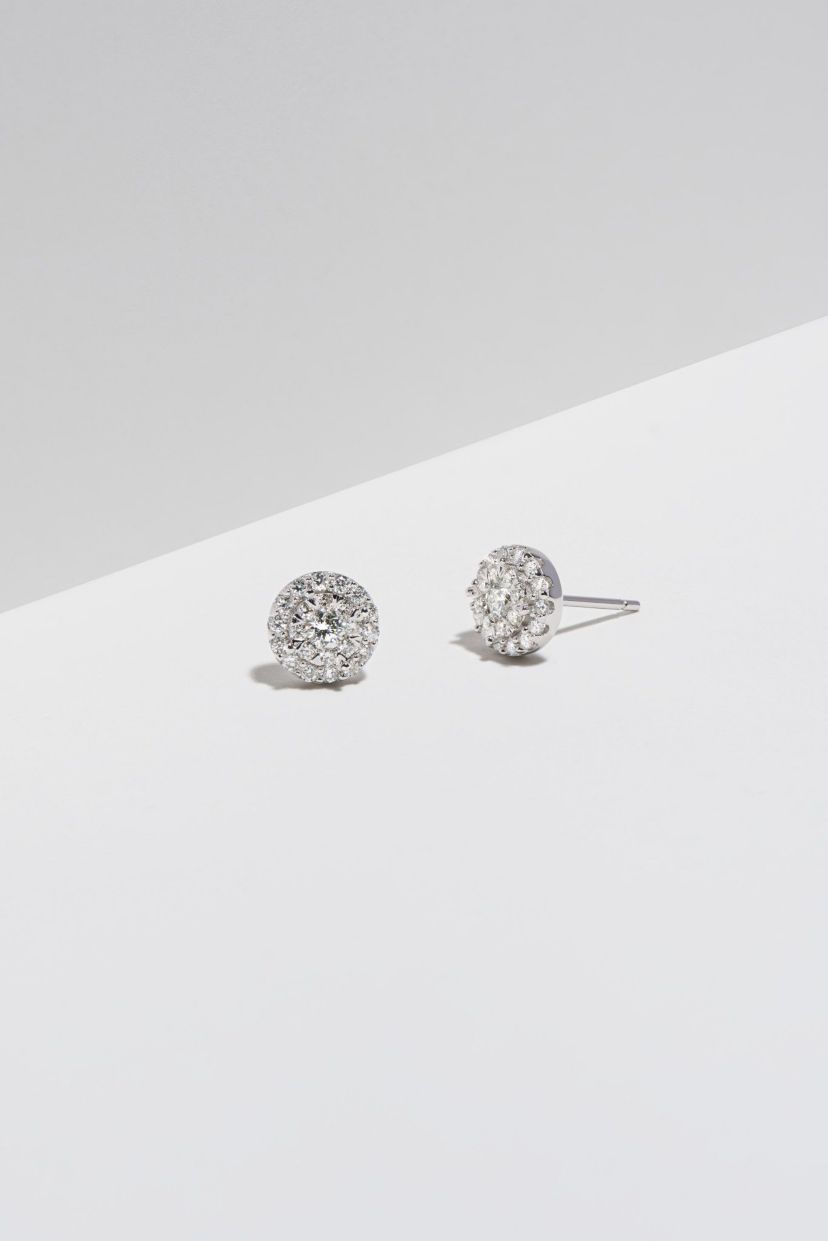 1/2 CT TW Lab Grown Diamond Stud Earrings in Rhodium Plated Sterling Silver