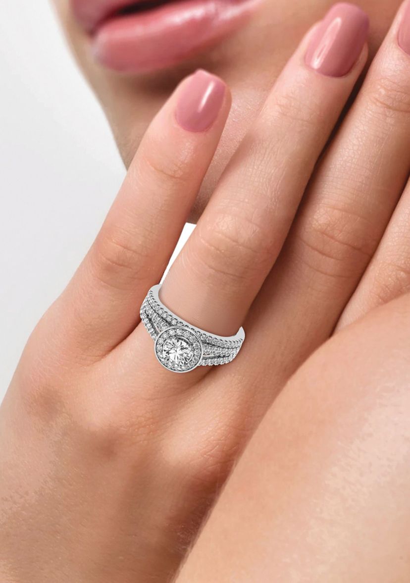 Lab Created 14KW 1.20Ctw Lab Grown Diamond Ring.