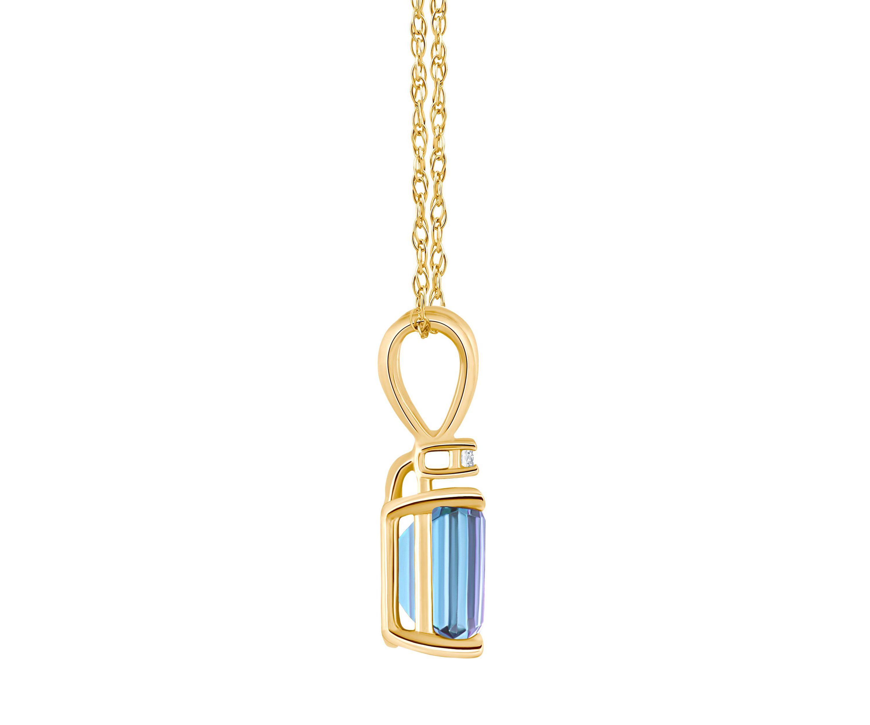 14K Gold 7x5 Emerald Cut Aquamarine Diamond Accent Pendant