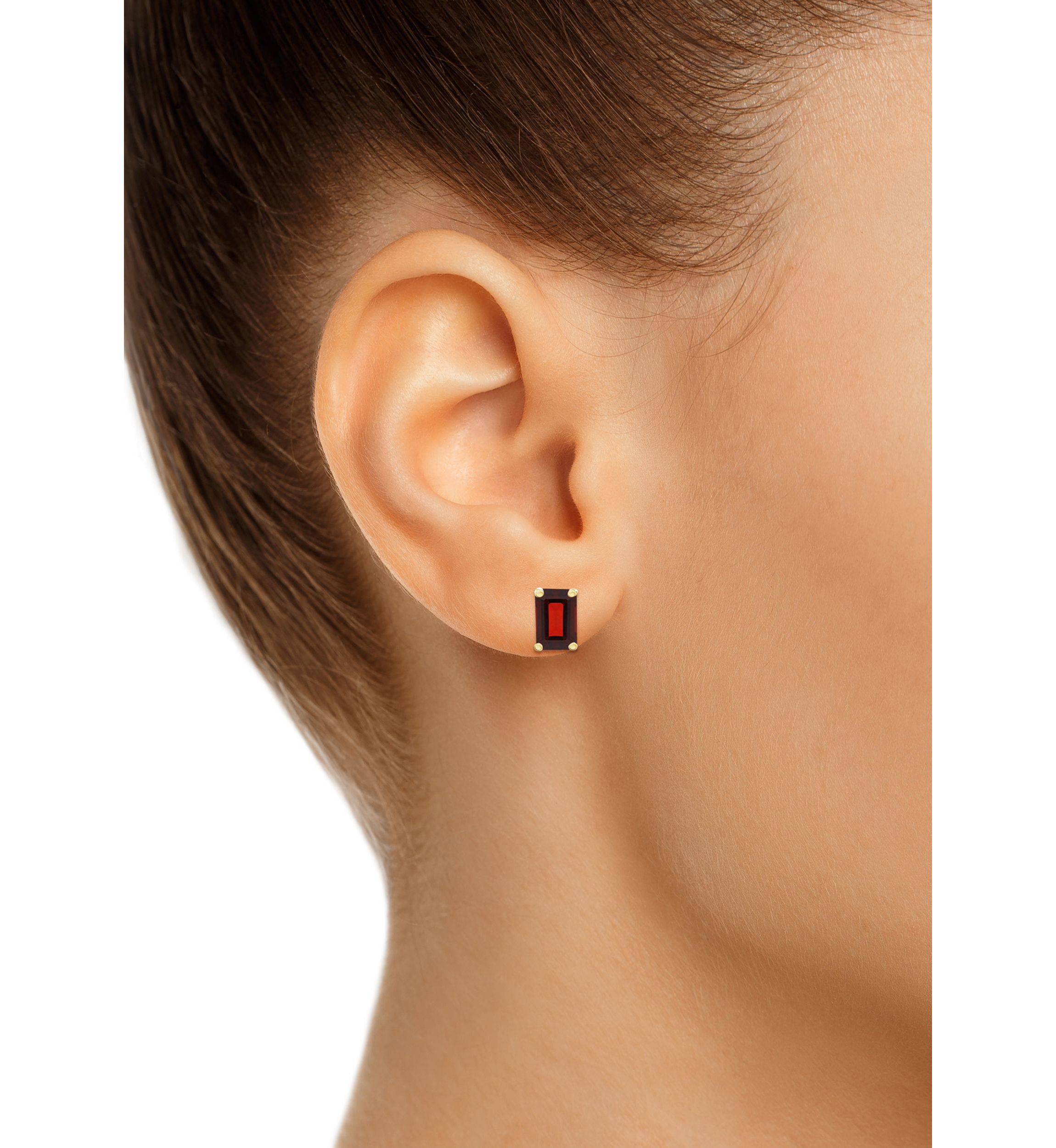14K Gold 6x4 Emerald Cut Garnet Earrings