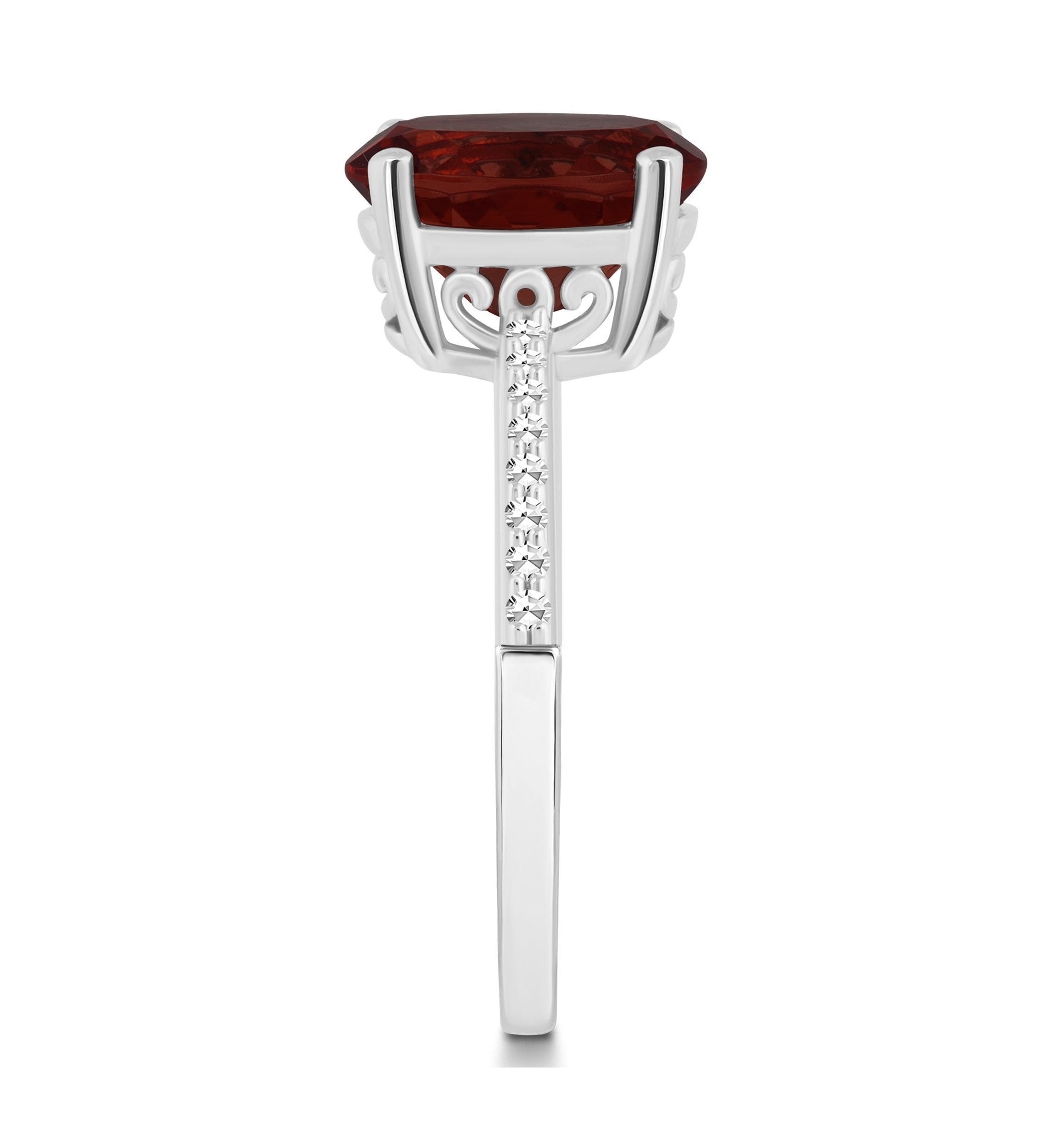 Sterling Silver 10x8mm Oval Garnet 1/10 CTTW Diamond Ring