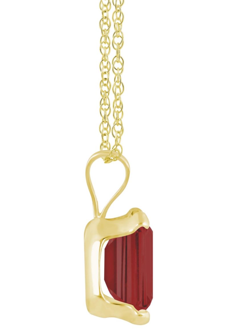 10K Yellow Gold 7x5mm Emerald Cut Garnet Pendant Necklace