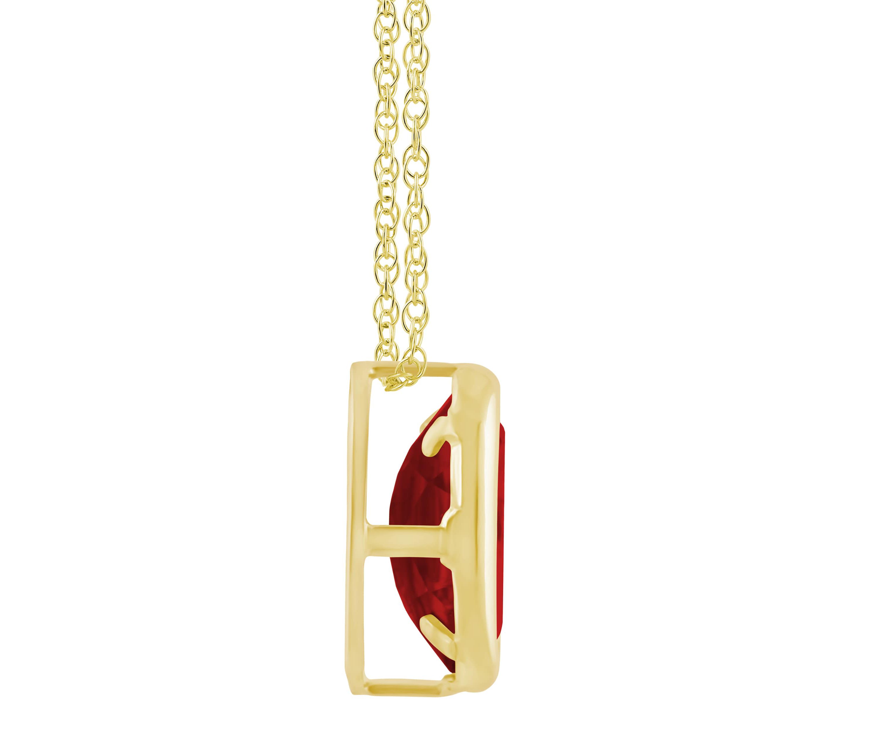 10K White Gold 6x4mm Oval Garnet Pendant Necklace