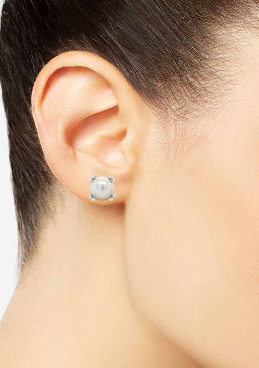 Sterling Silver 7mm Round Pearl Stud Earrings