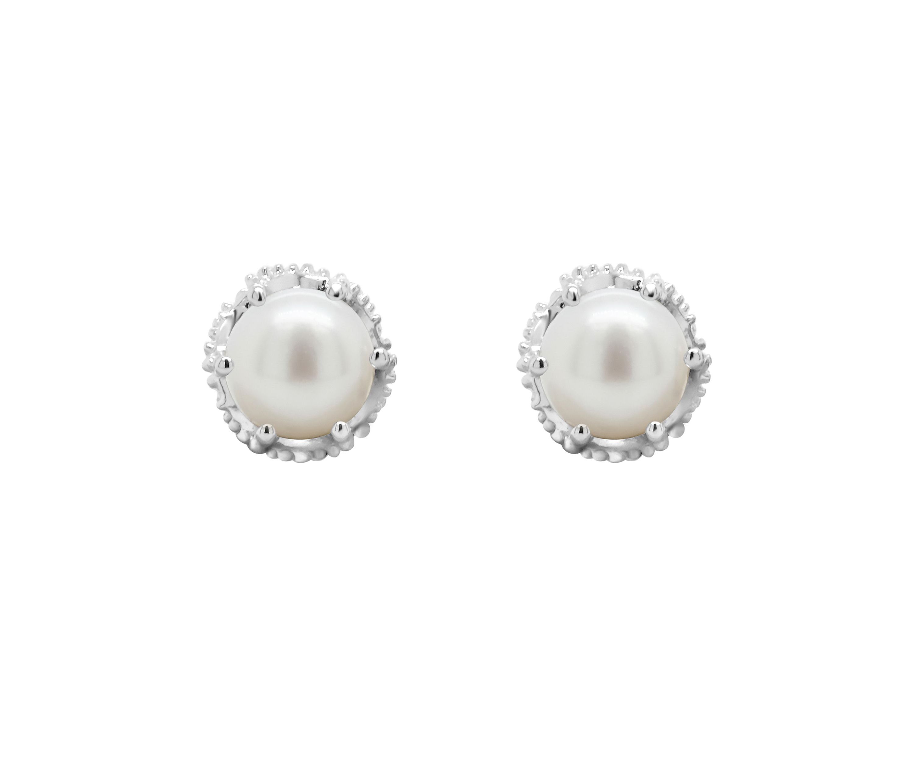 Sterling Silver 6mm Round Pearl Stud Earrings