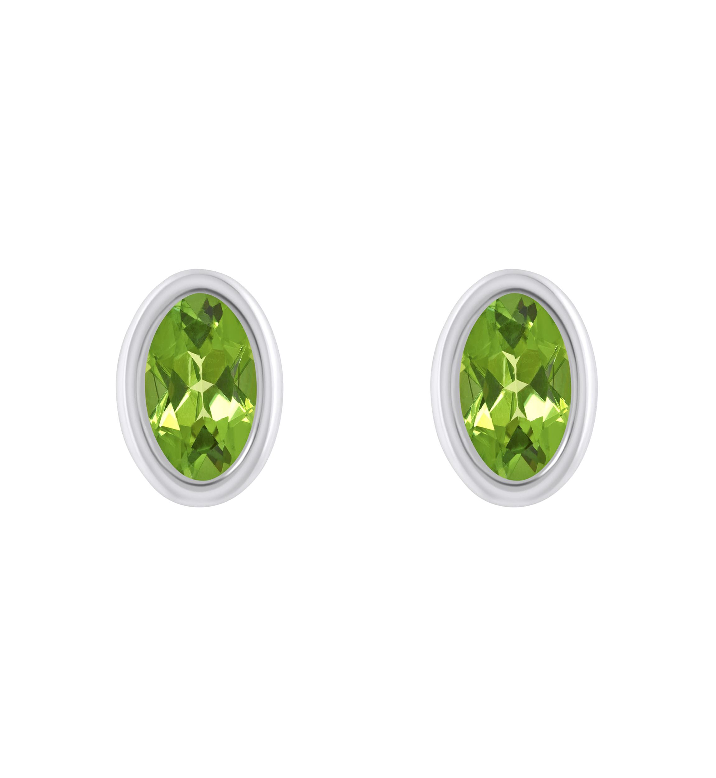 Sterling Silver 6x4mm Oval Peridot Stud Earrings