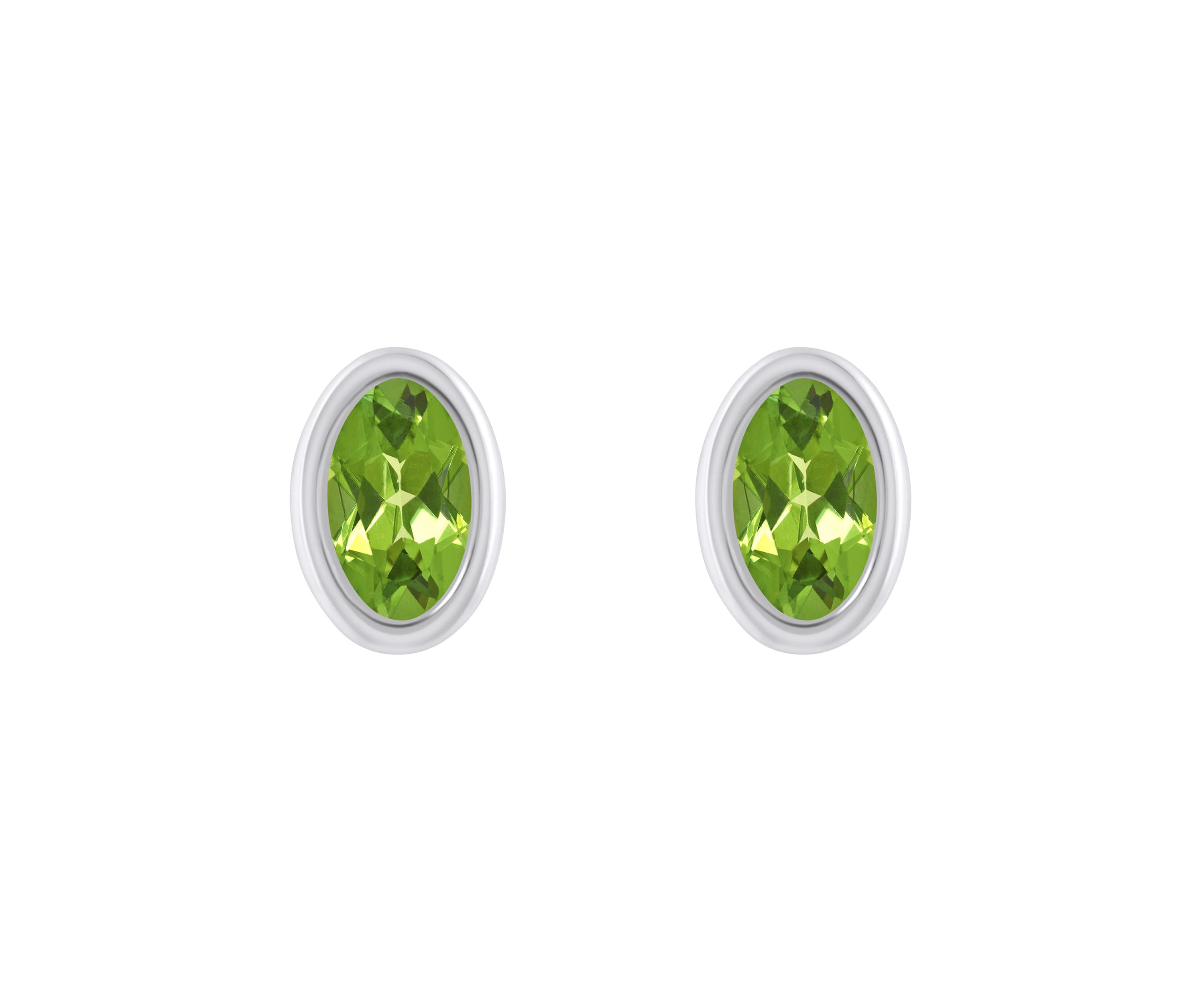 Sterling Silver 6x4mm Oval Peridot Stud Earrings