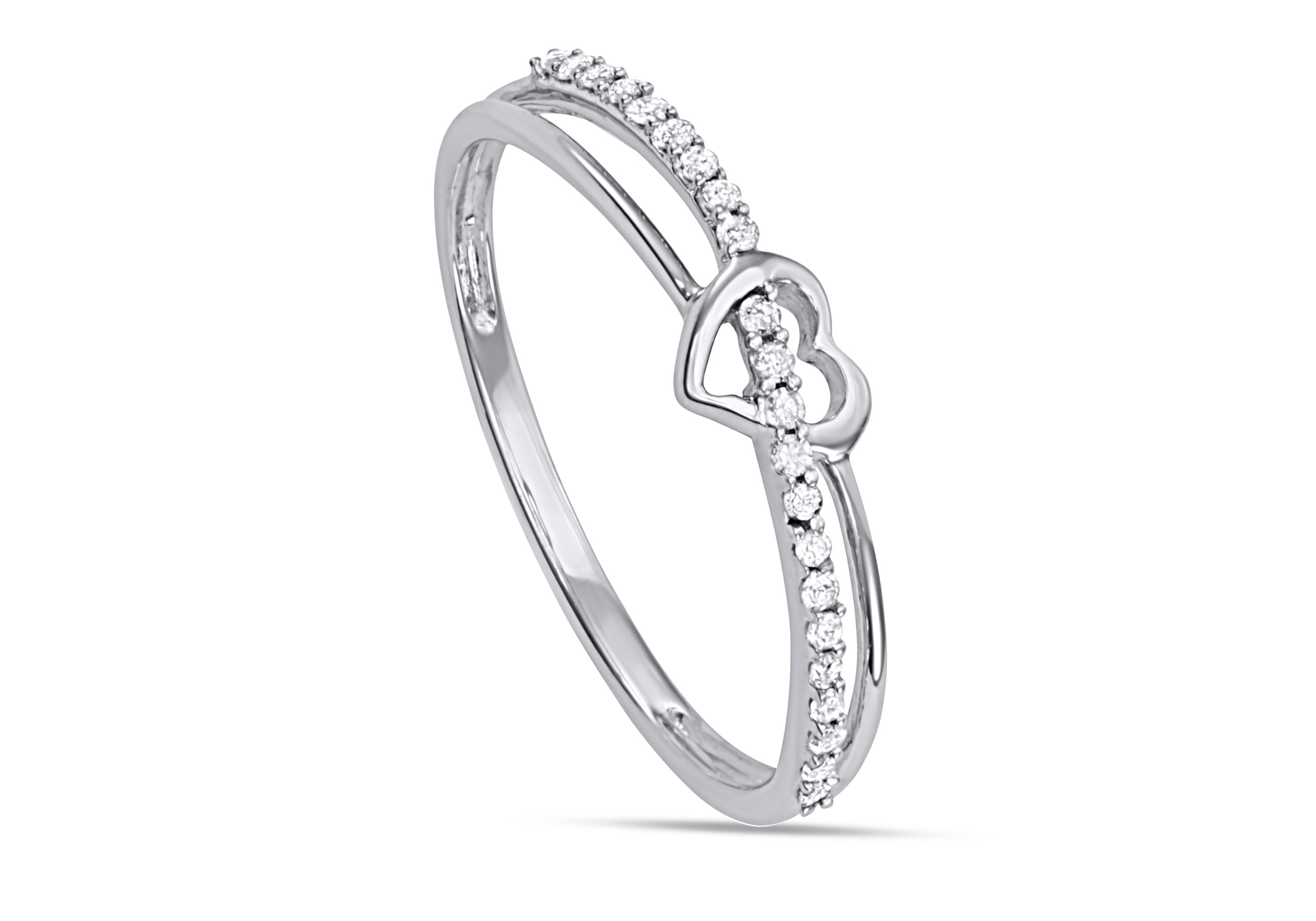 1/10 CTTW Diamond Heart Band in Sterling Silver