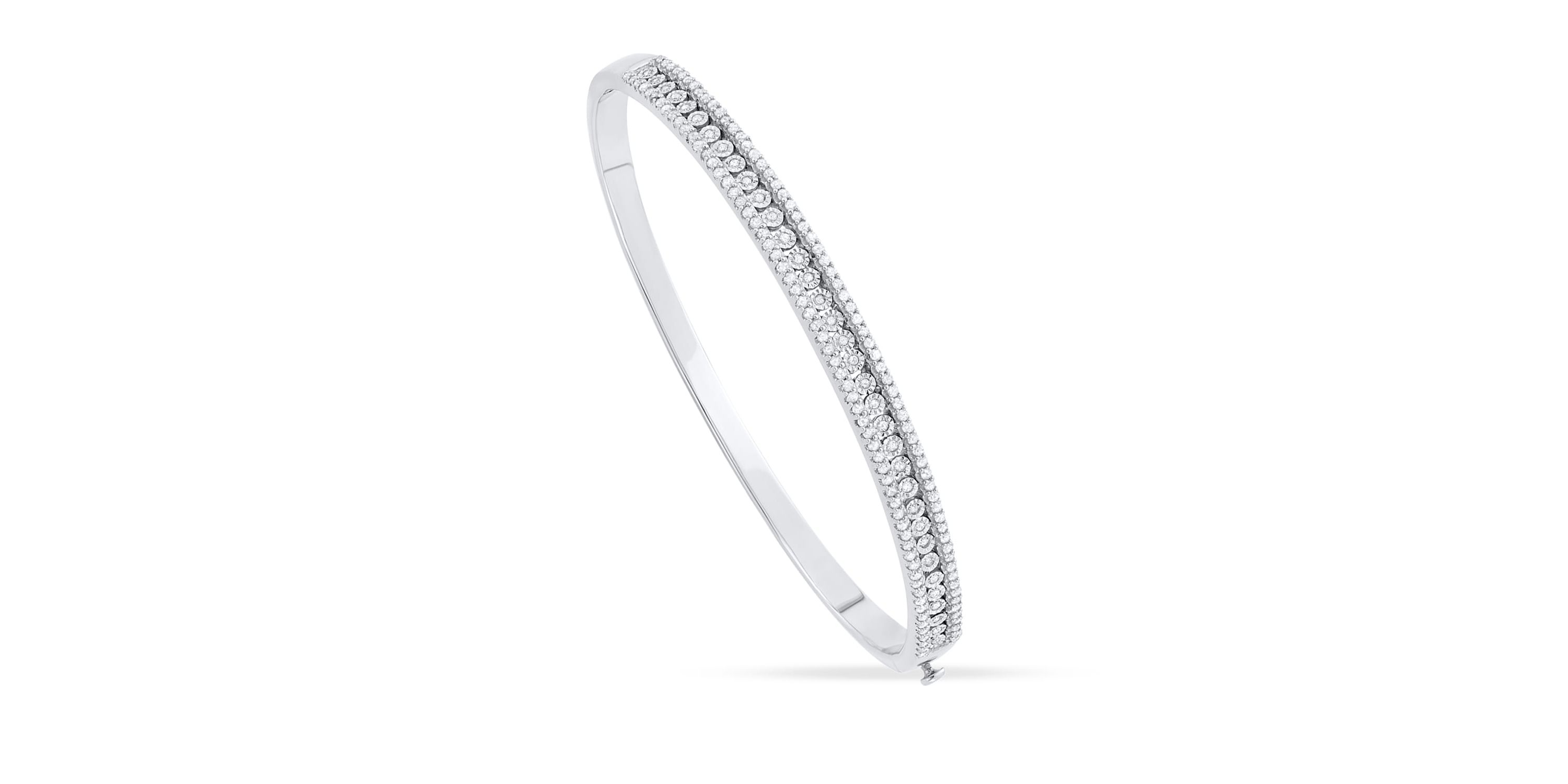 1.00 Cttw Sterling Silver  Diamond With Illusion Plate Bangle