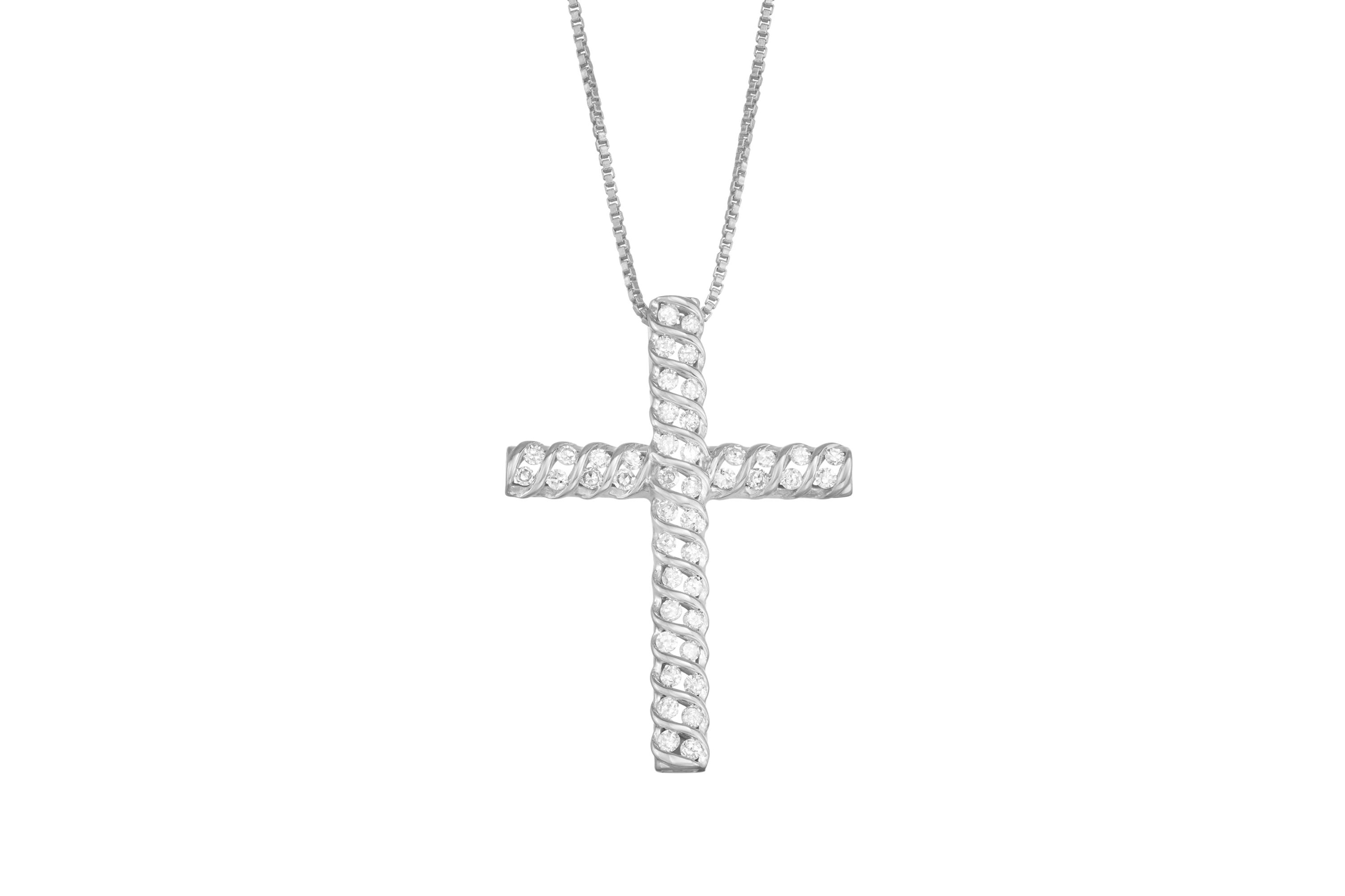 1/2 Cttw Diamond Cross Pendant in Sterling Silver