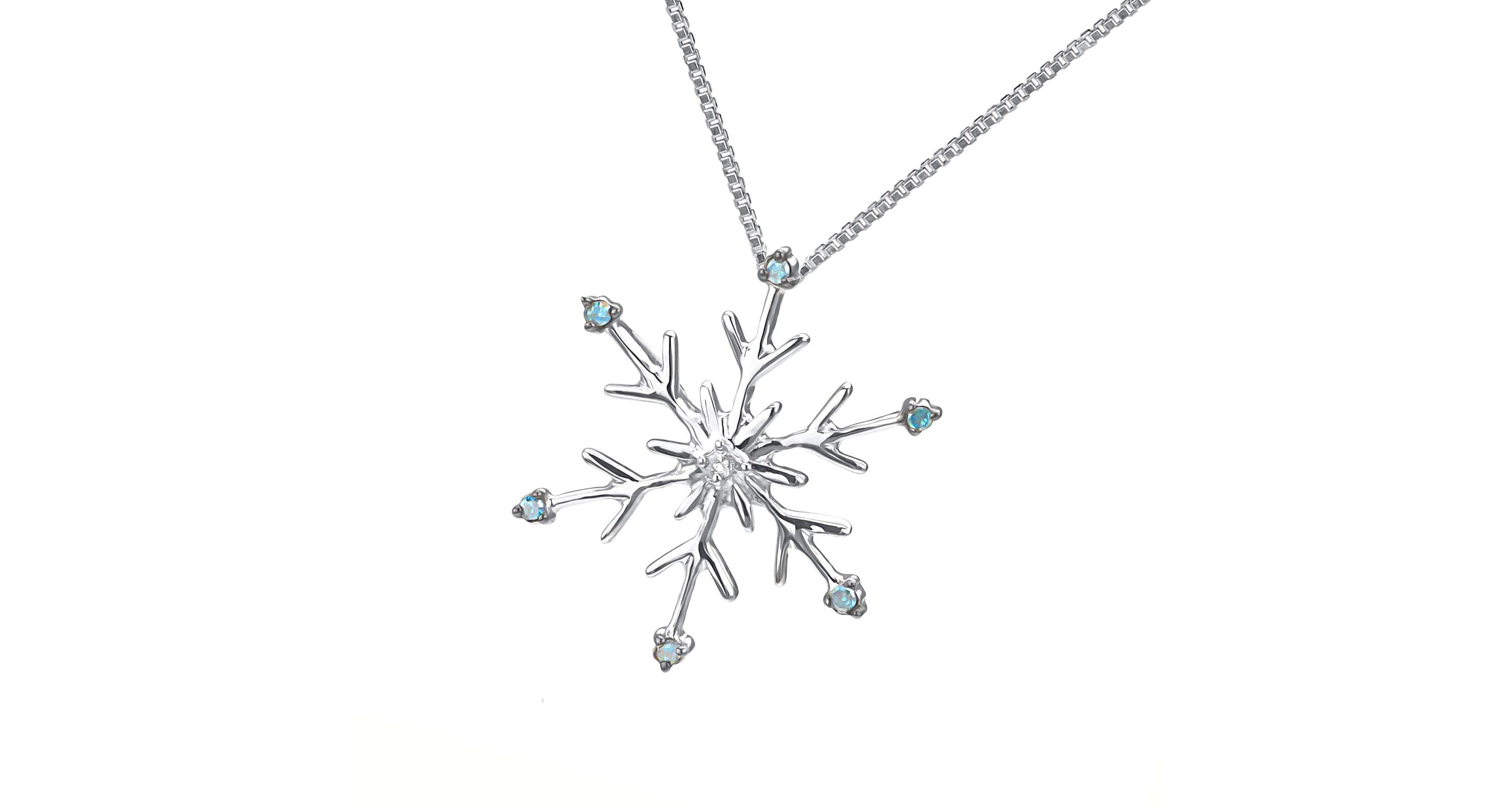 0.05 CTTW Blue Diamond Snowflake Necklace Pandant in Sterling Silver
