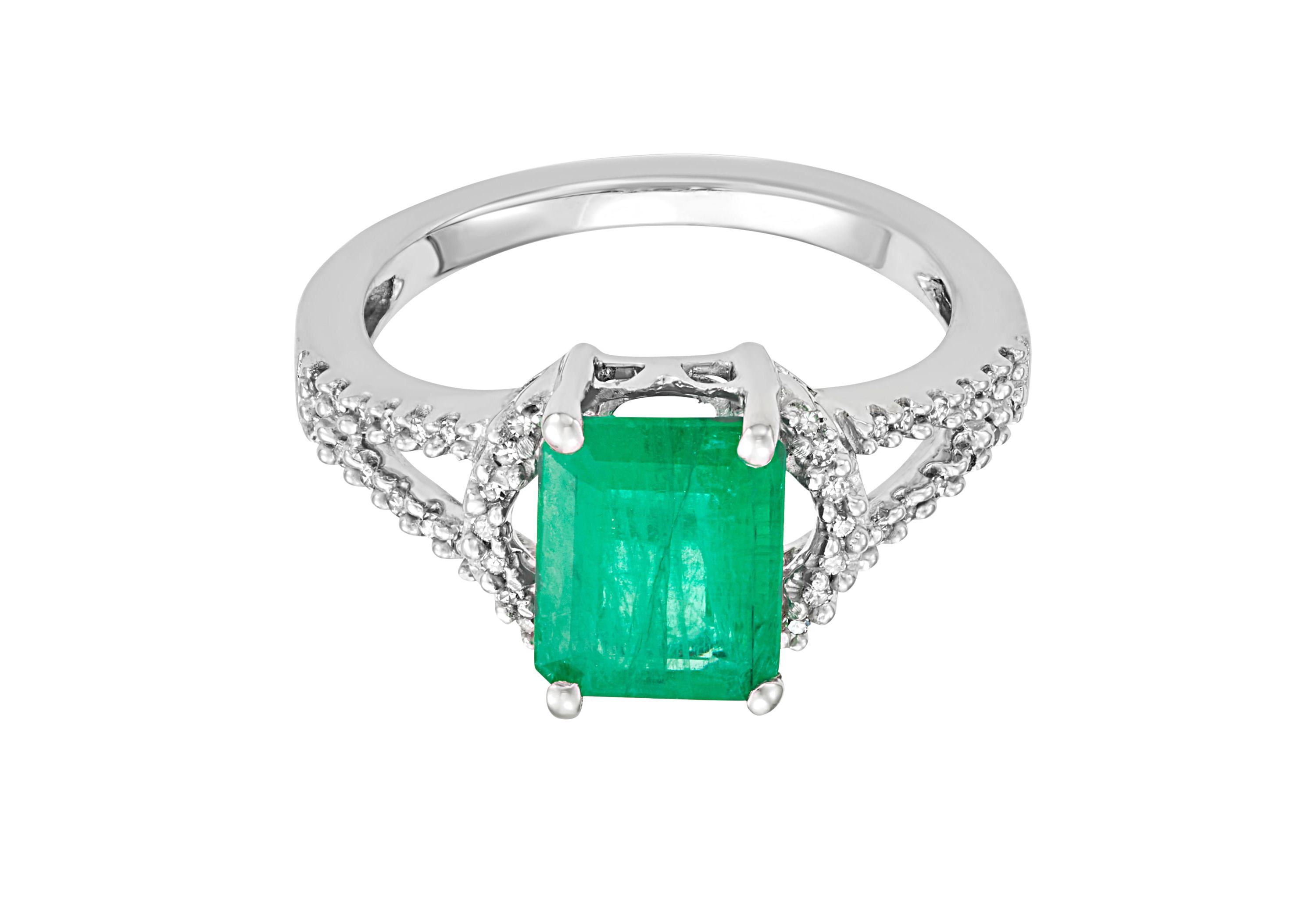 2.31 CTTW Diamond And Emerlad Ring in 14K Gold