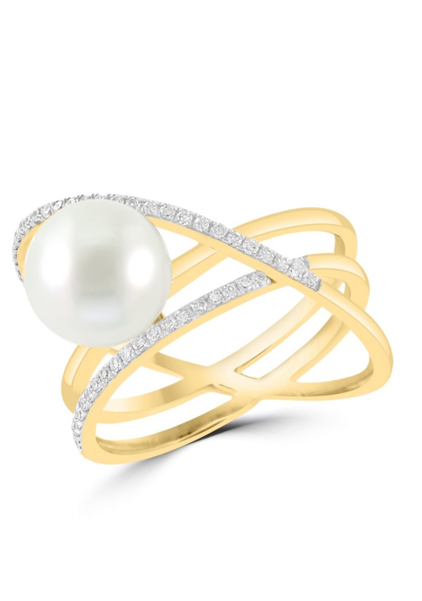 Diamond and Freshwater Pearl Ring in 14K Yellow Gold
