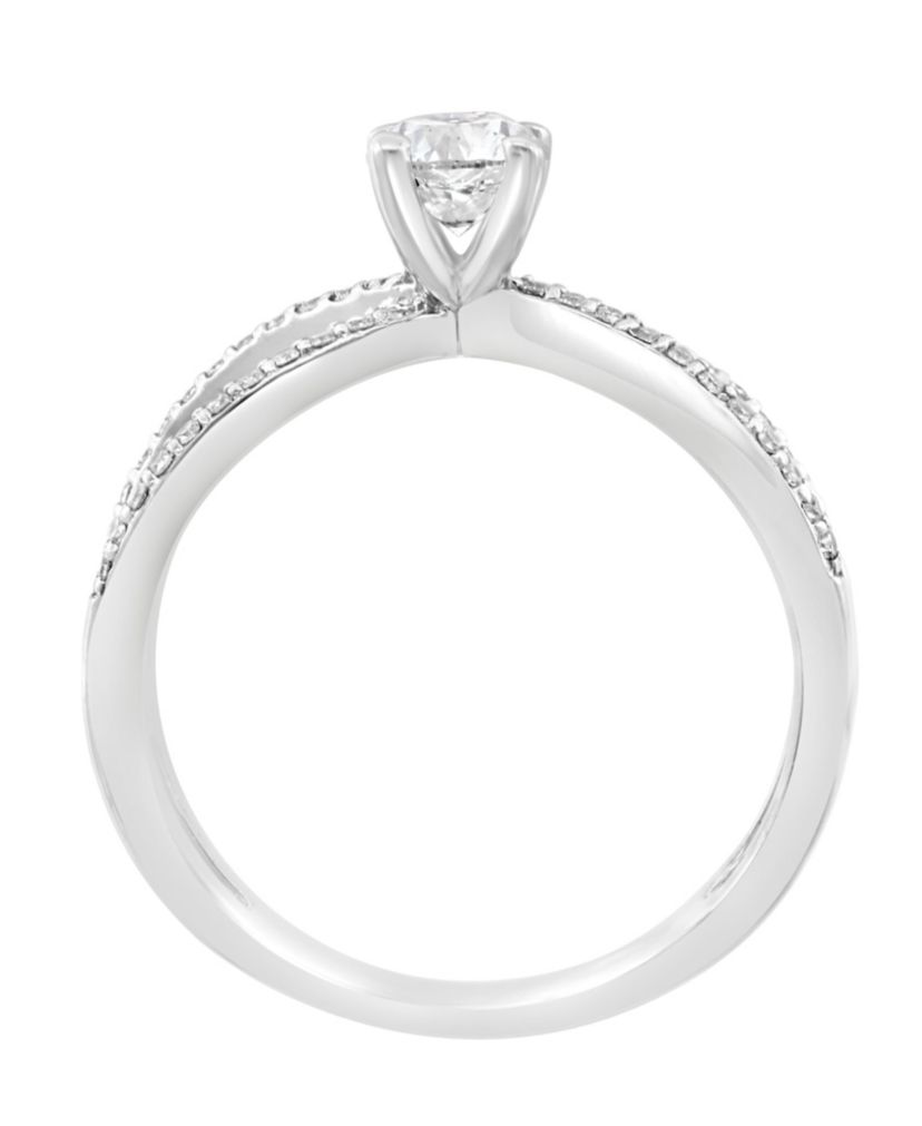 Diamond Ring In 14K White Gold