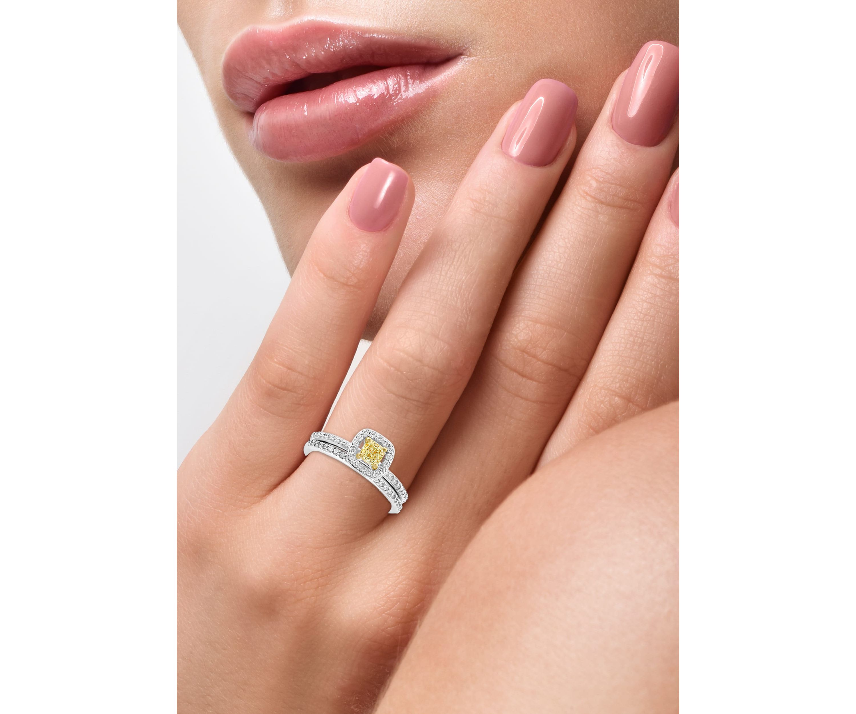 Diamond And Natural Yellow Diamond Ring Set In 14K White Gold