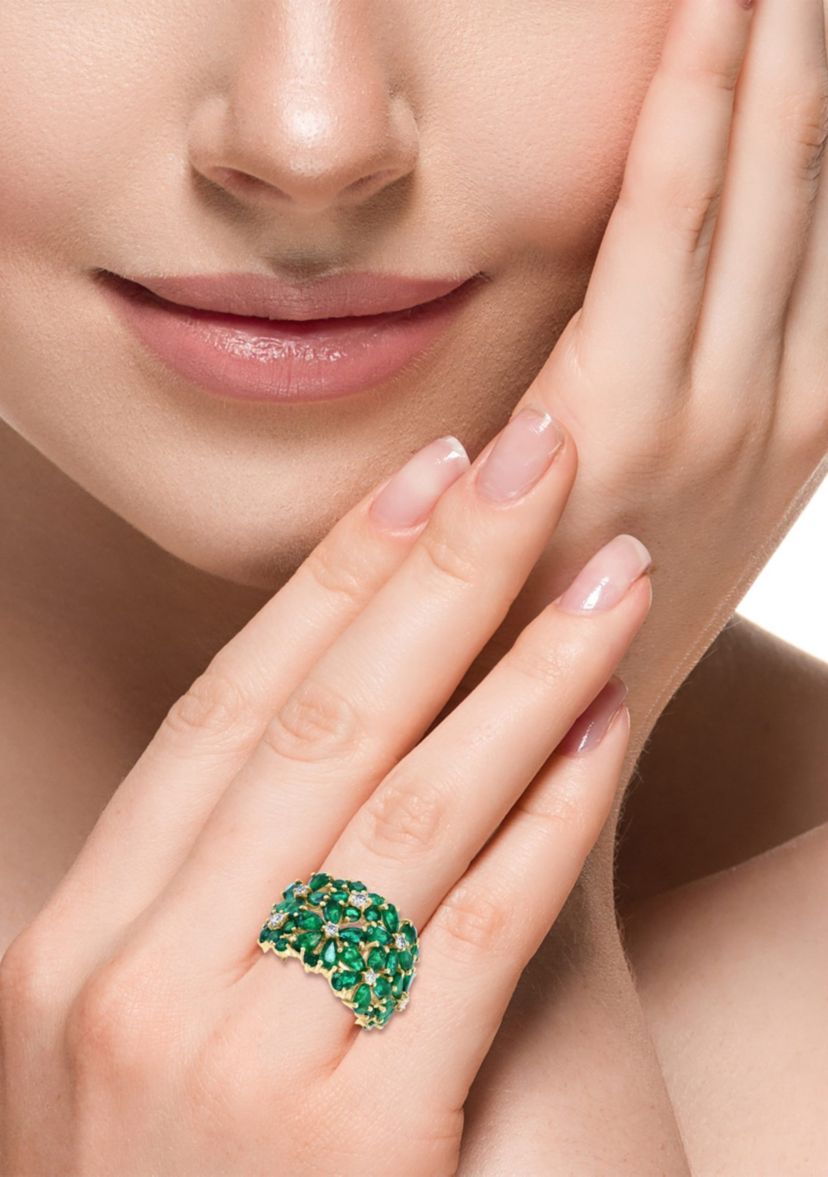 Diamond And Natural Emerald Ring In 14K Yellow Gold