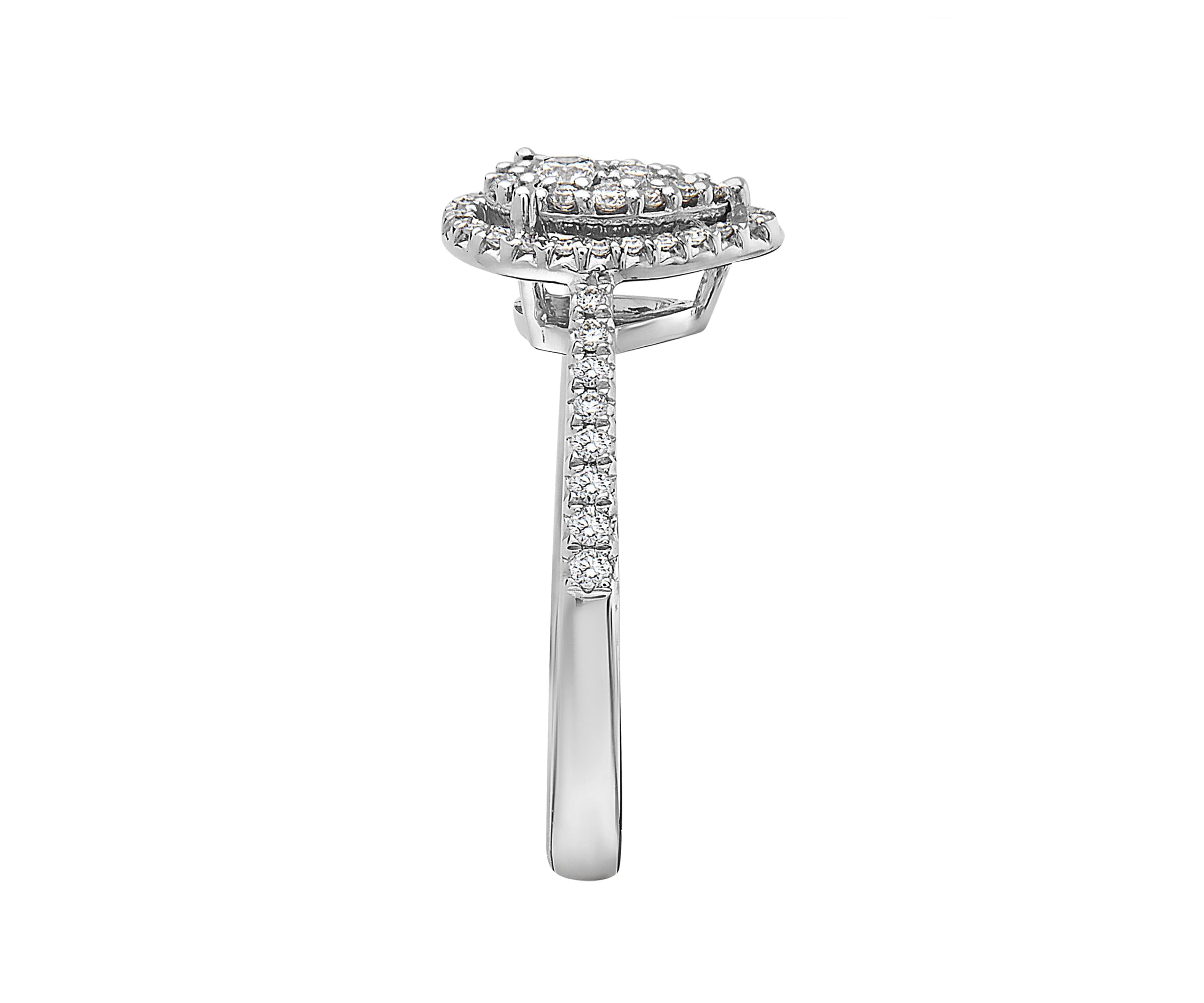 Diamond Ring In 14K White Gold