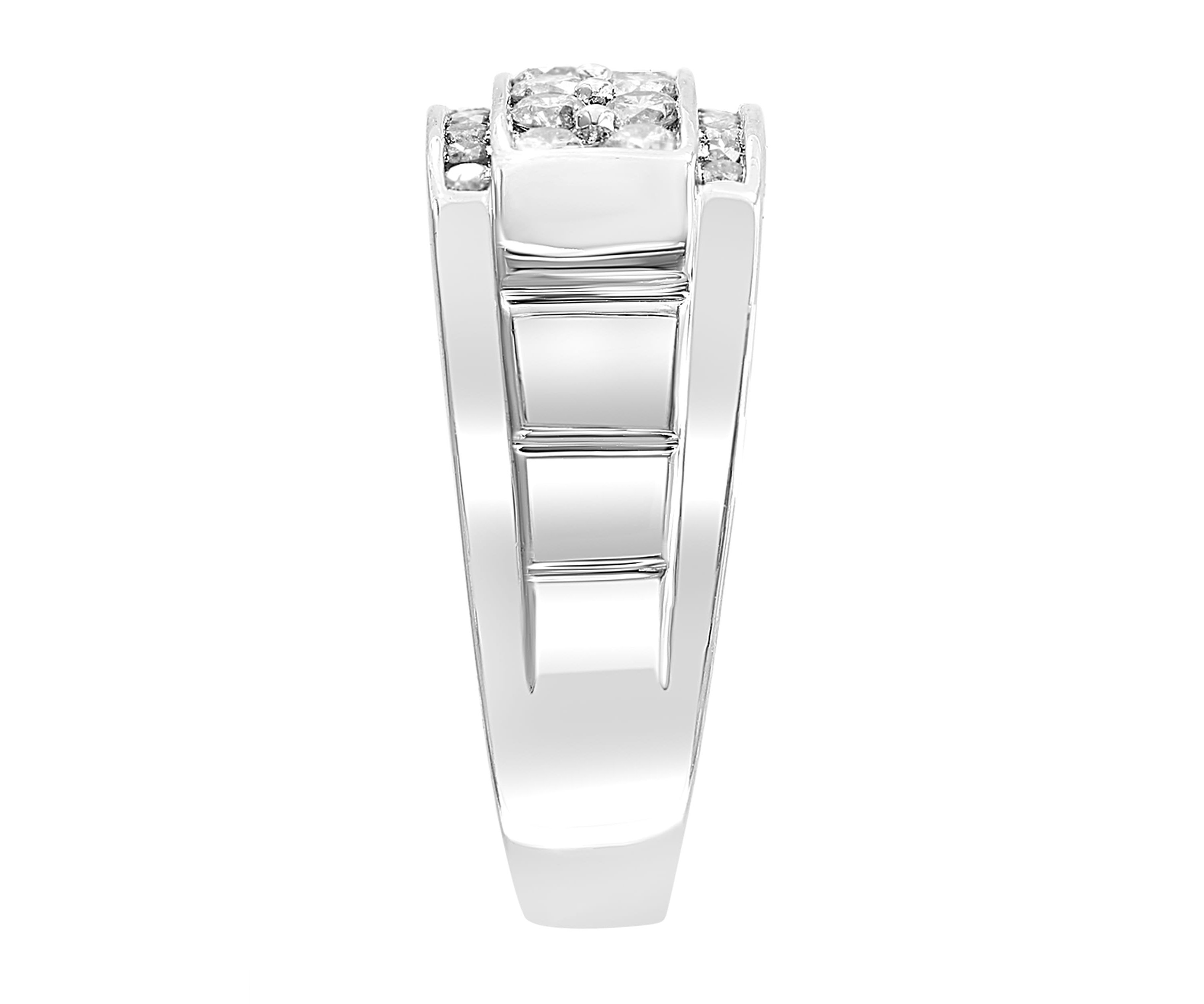 Diamond Ring in 14K White Gold