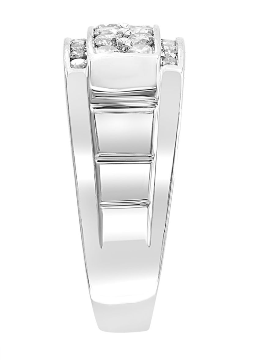 Diamond Ring in 14K White Gold