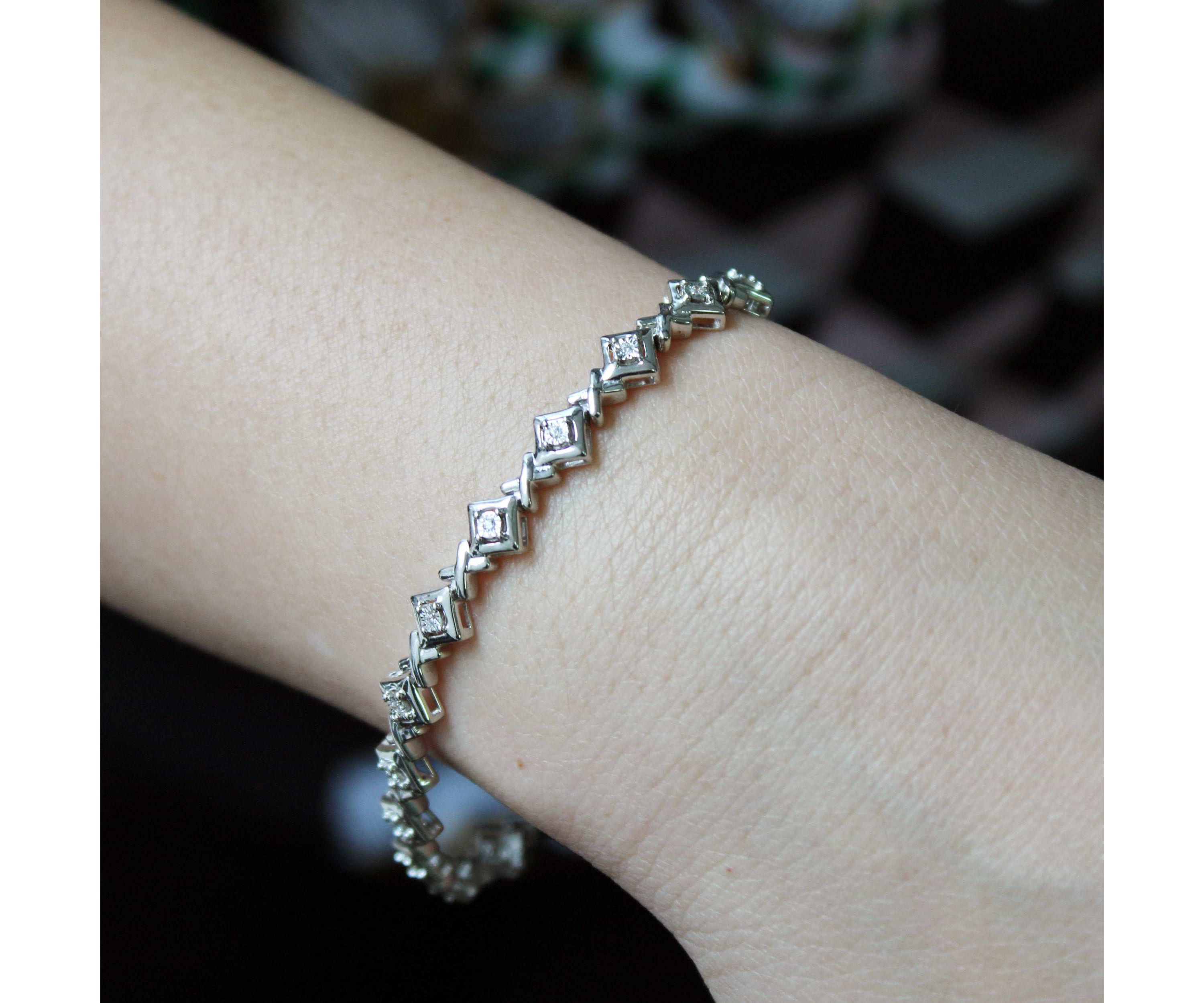 1/6Ctw Diamond Tennis Bracelet in 925 Sterling Silver Standard Length 7 Inches