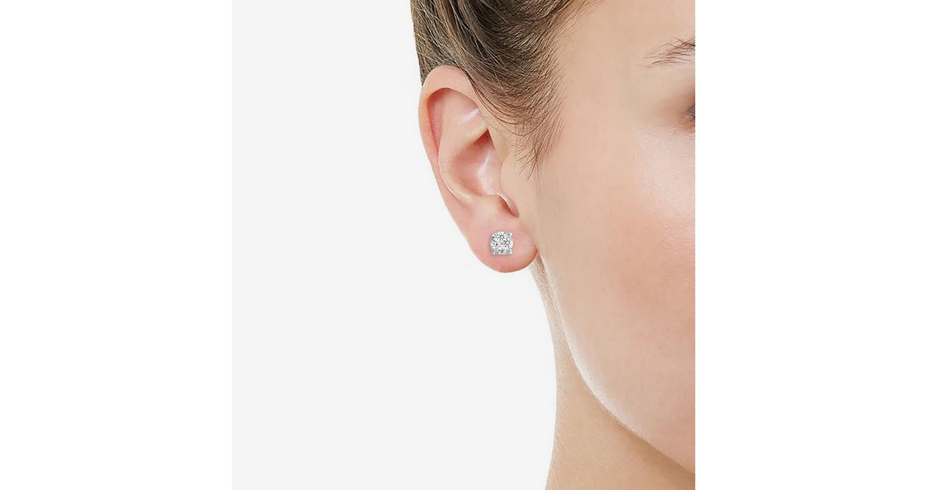1/2Ctw Round Diamond Women Stud Earrings Set in 925 Sterling Silver