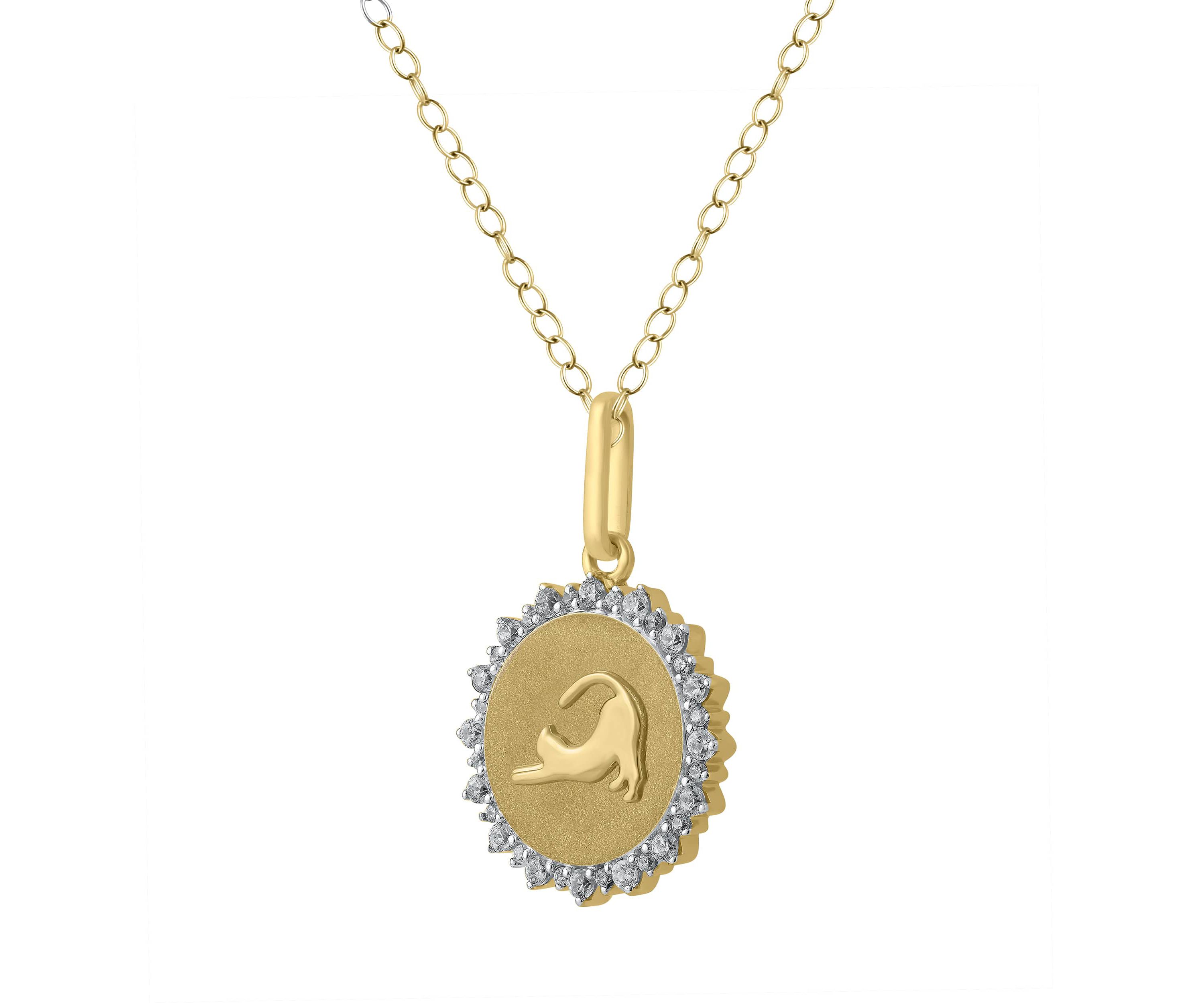 1/4Ctw Medallion Cat Diamond Pendant in 925 Silver with 18K Yellow Gold Plating 18" Cable Chain