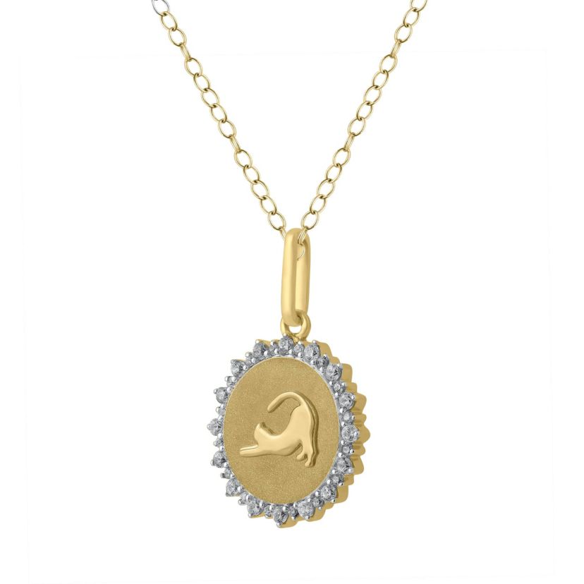 1/4Ctw Medallion Cat Diamond Pendant in 925 Silver with 18K Yellow Gold Plating 18" Cable Chain