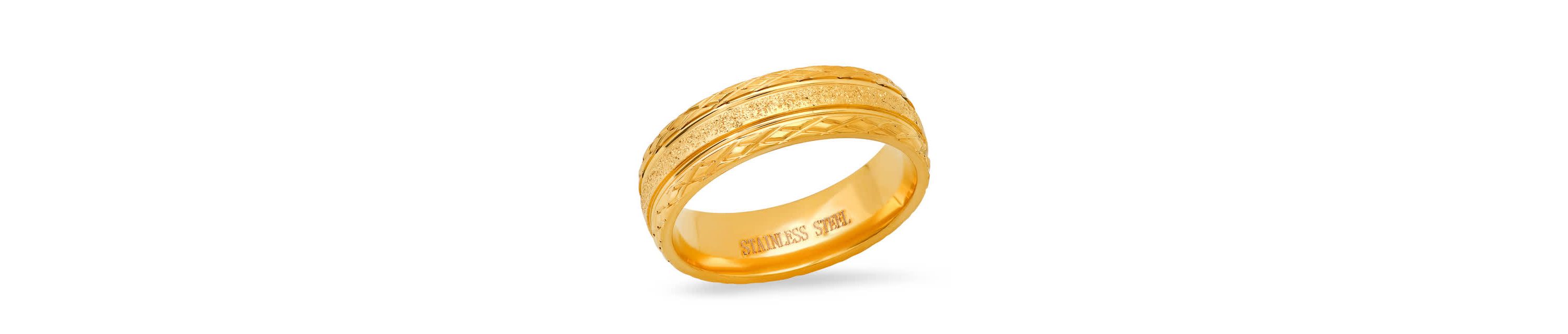 Mens stainless steel with glittery inlay and diamond cut edge band ring