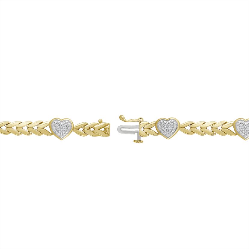 1/5ct. t.w. Heart station Diamond Bracelet in Gold-Plated Sterling Silver