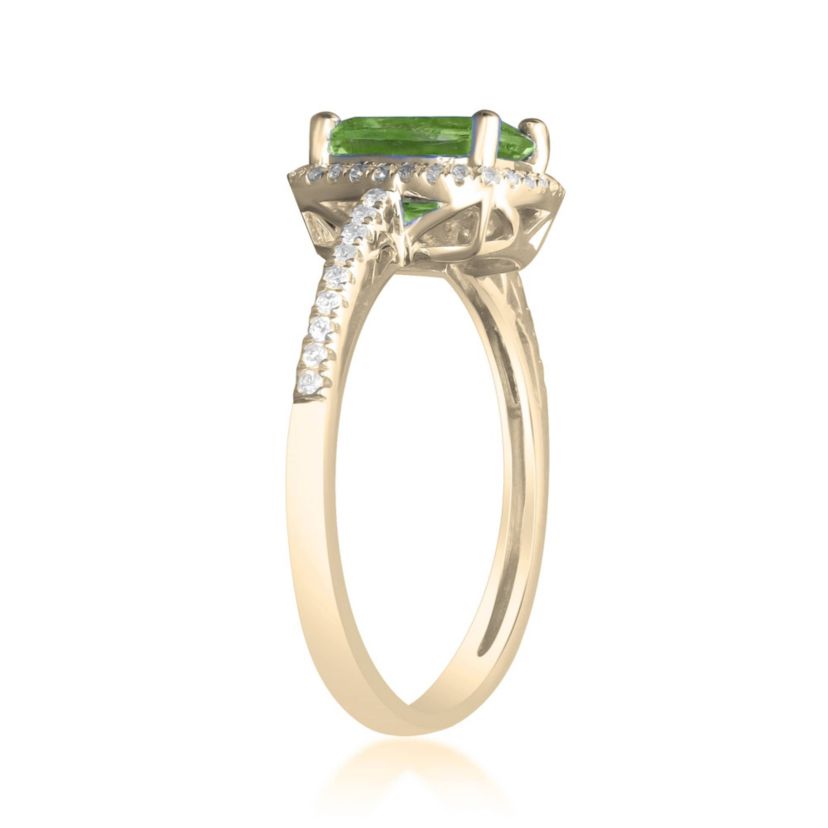 Peridot Ring in 14K Yellow Gold