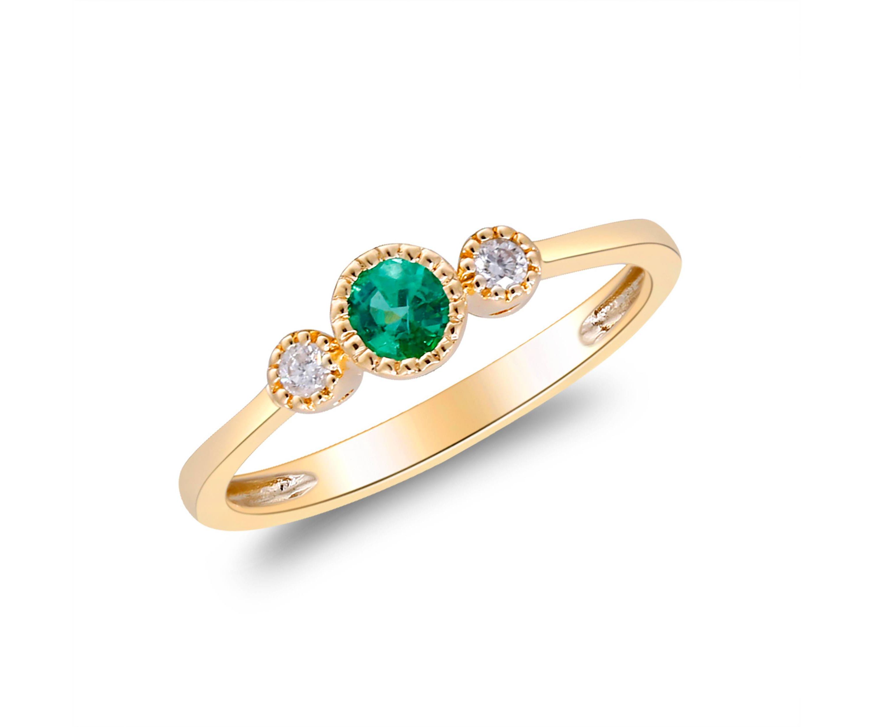 Emerald Ring in 10K Yellow Gold