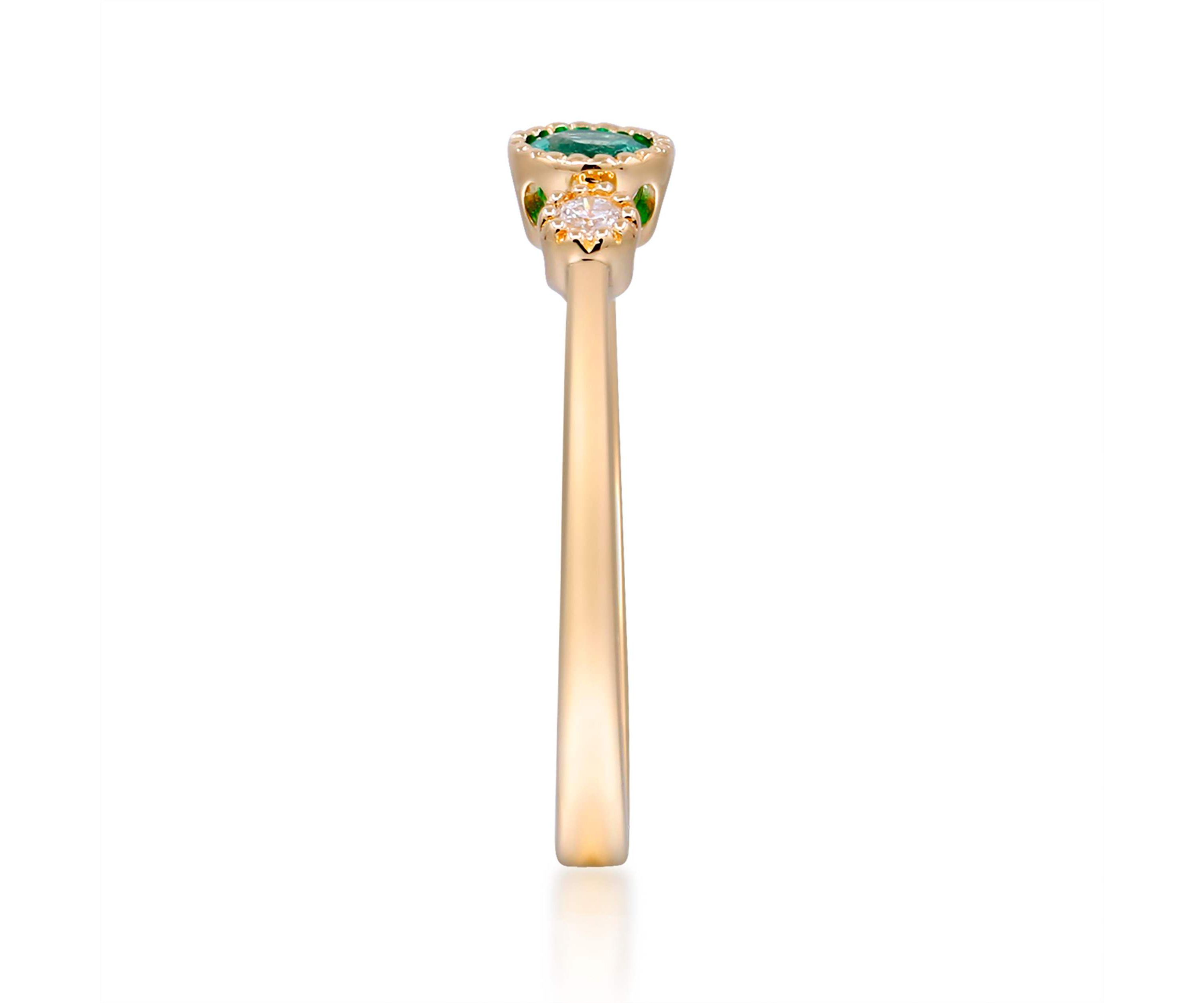 Emerald Ring in 10K Yellow Gold