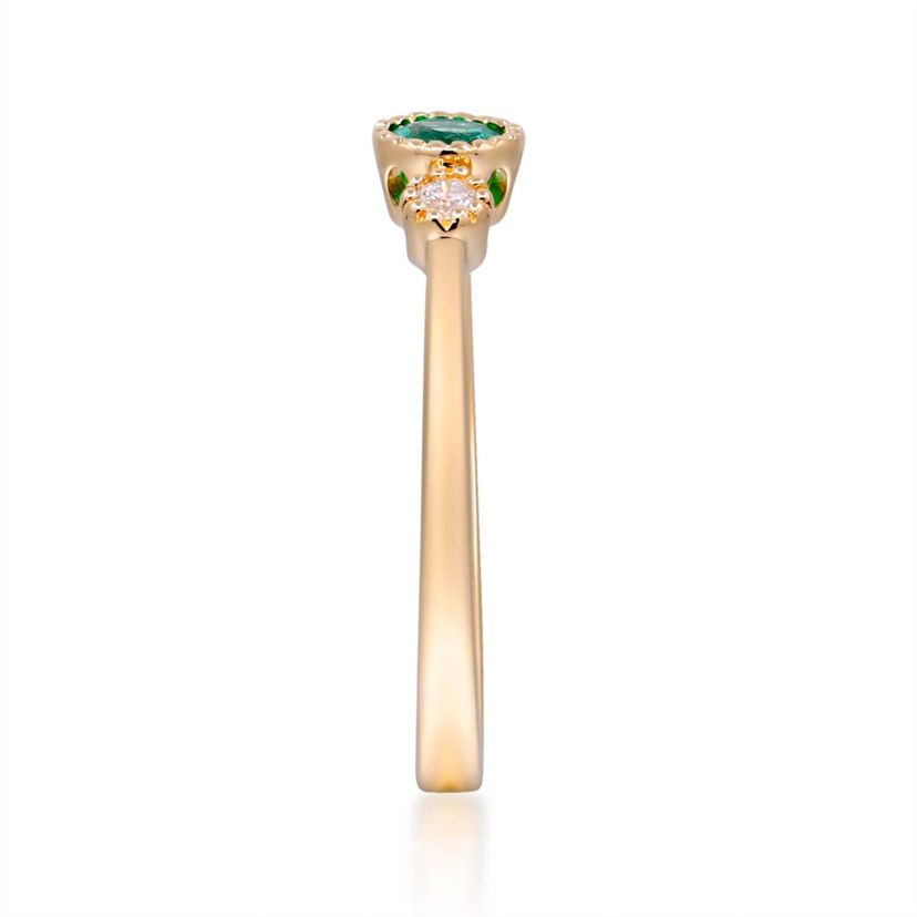 Emerald Ring in 10K Yellow Gold