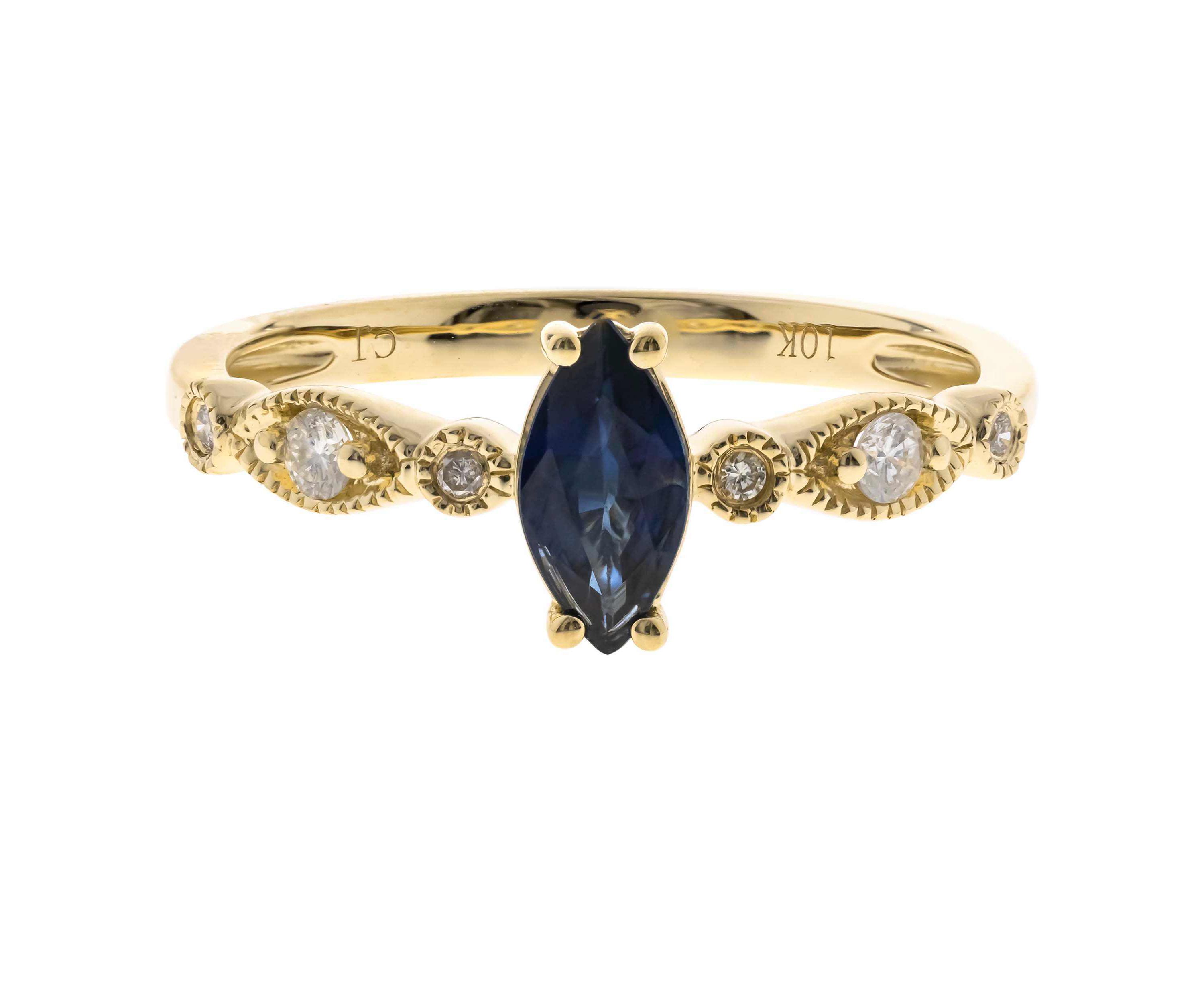 Blue Sapphire Ring in 10K Yellow Gold